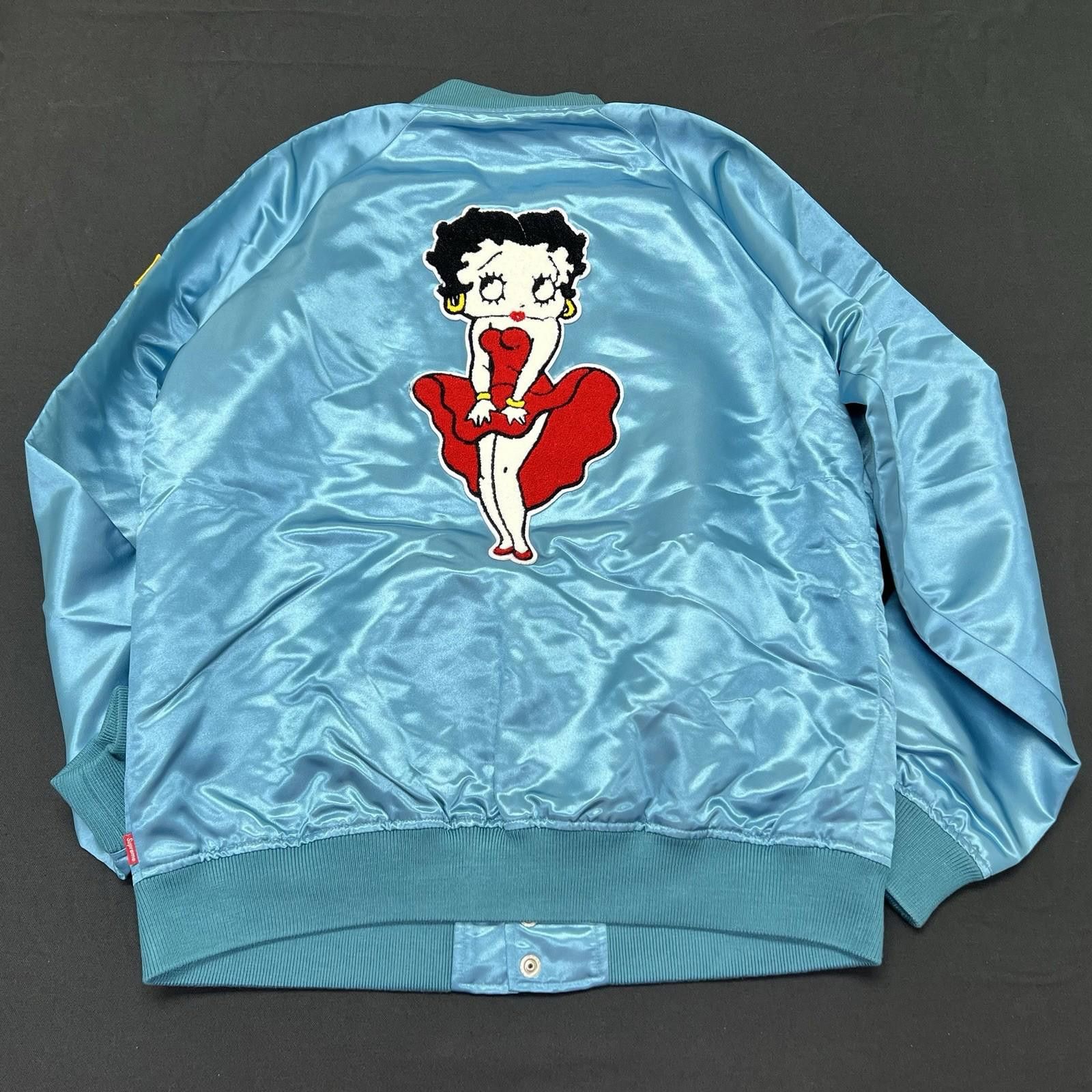 Supreme Spellout Quilted Lightweight Down Jacket - light blue