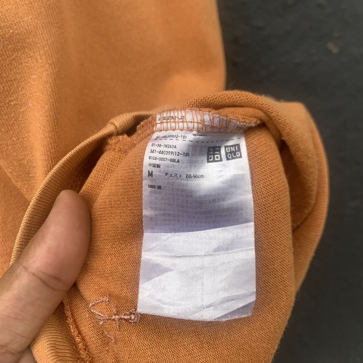 Uniqlo Thrashed Faded Jw Anderson X Uniqlo Tee Size US M / EU 48-50 / 2 - 5 Thumbnail