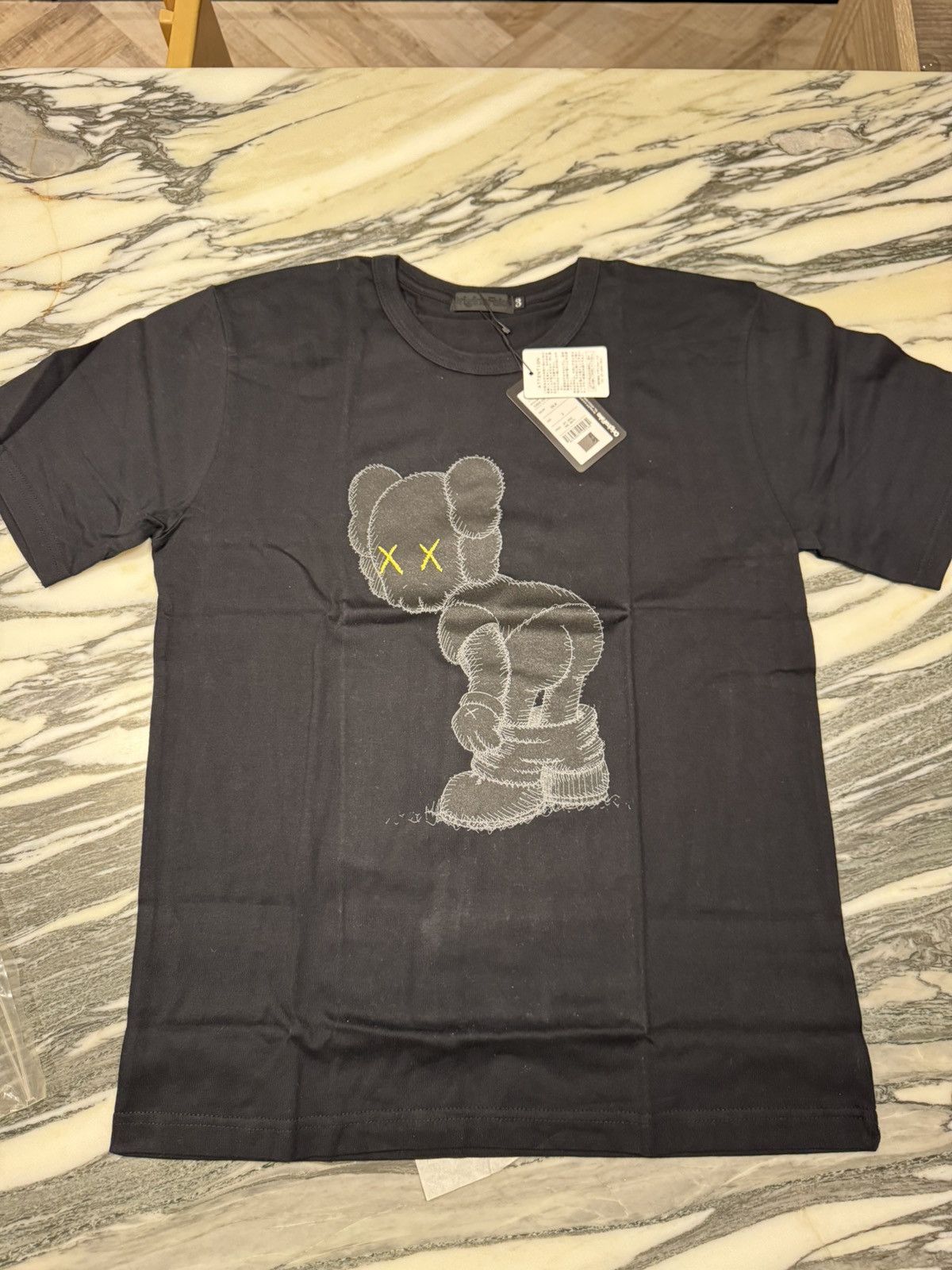 Original Fake Original Fake Kaws Tee Size US L / EU 52-54 / 3 - 1 Thumbnail