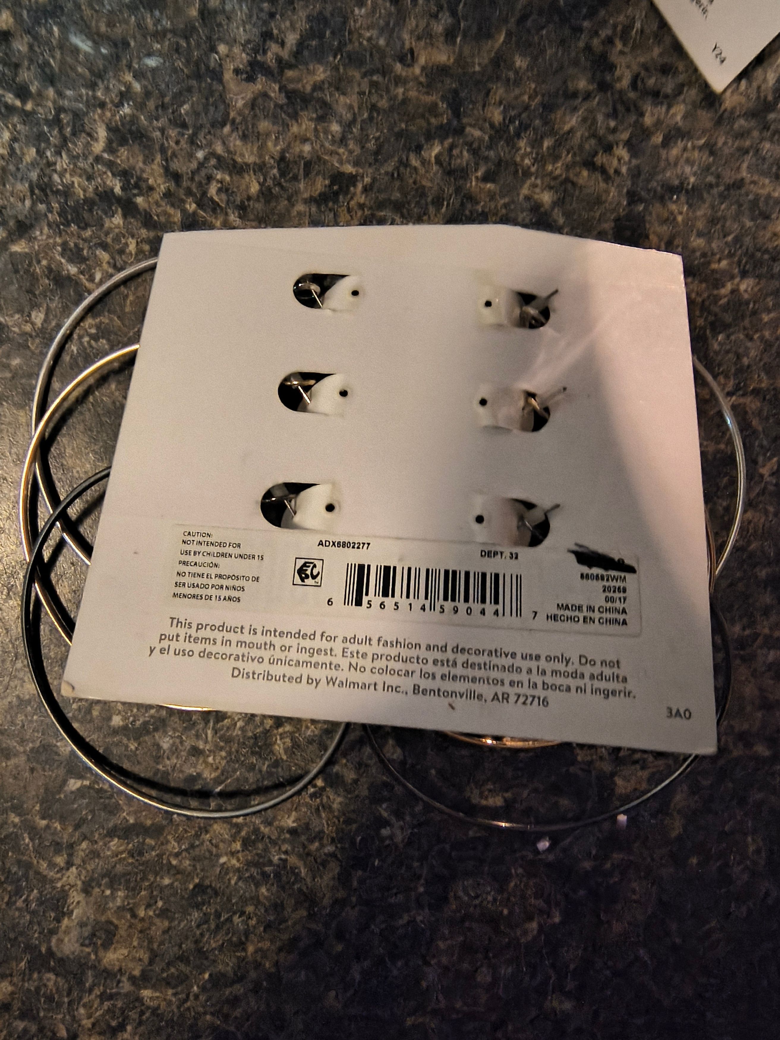Other Set of 3 large Hoop earrings Size ONE SIZE - 2 Thumbnail