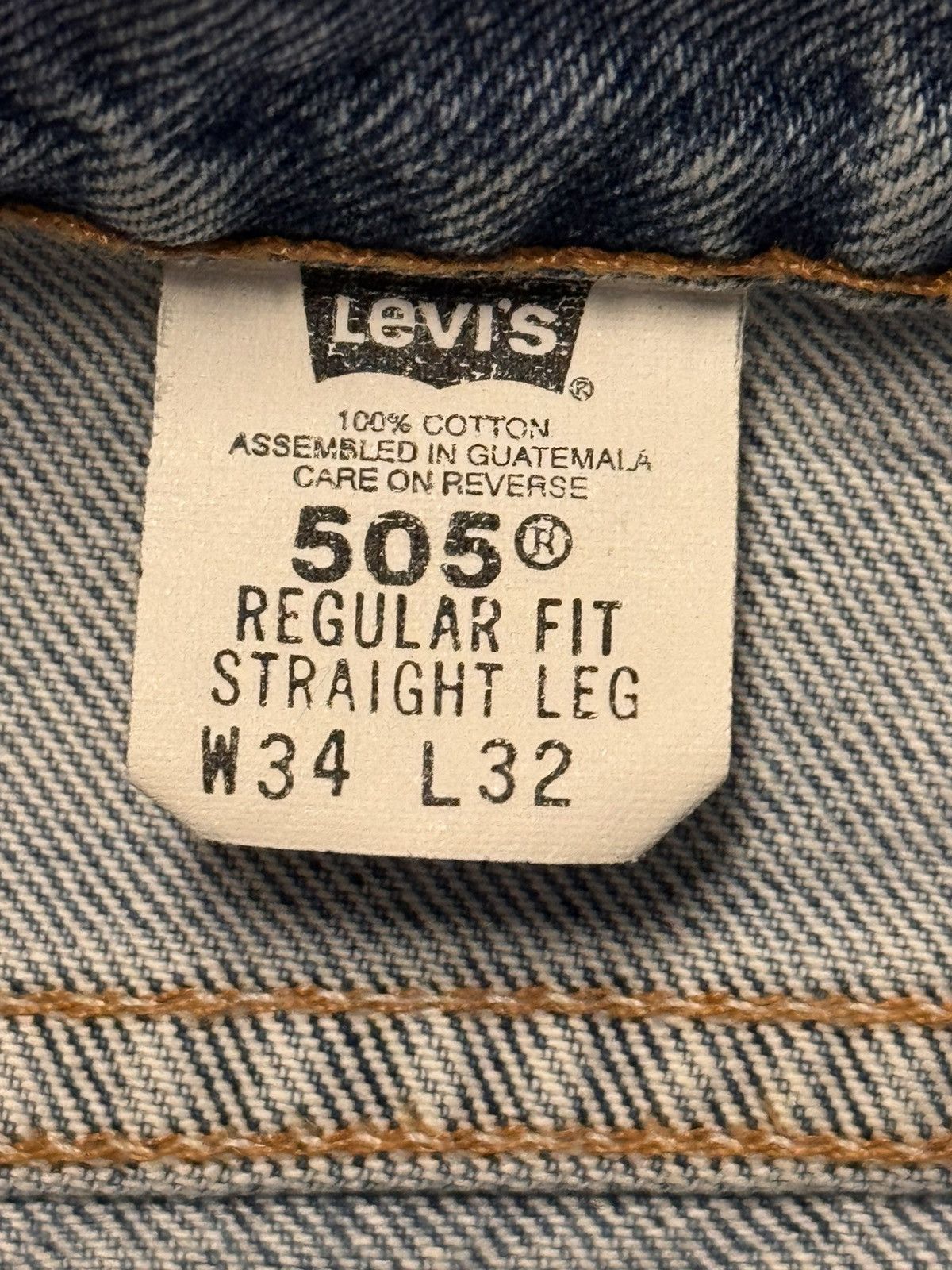 Levi's Vintage Levi’s 505 Light Wash Orange Tag Denim Jeans Size US 34 / EU 50 - 4 Thumbnail