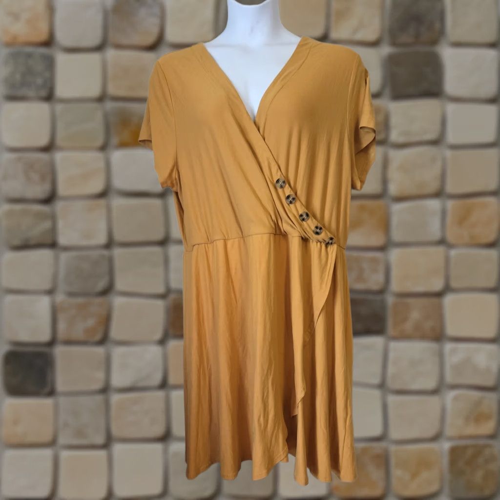 Vintage Derek Heart Mustard Gold Wrap Dress 3X Tortoiseshell Buttons Yellow Women Size XXL / US 16-18 / IT 52-54 - 1 Thumbnail