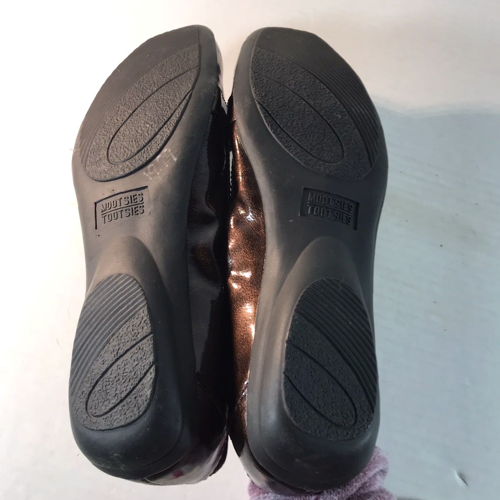 Vintage VINTAGE Mootsies Tootsies Loafers Women’s Size 8M Brown Shiny Leather Casual Dress Flats Size US 8 / IT 38 - 5 Thumbnail