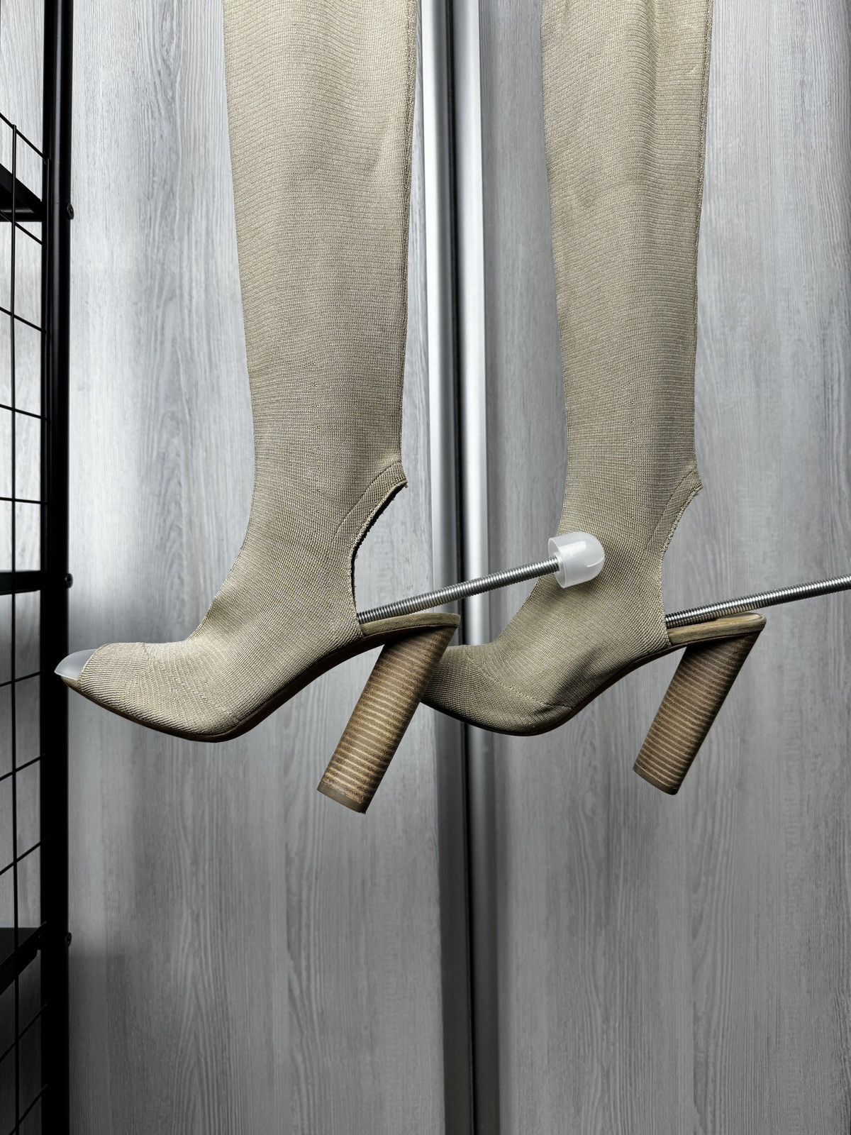Yeezy YEEZY Season 2 Beige-Gold High Knit Boots Kanye West EUR 40 Size US 10 / IT 40 - 3 Thumbnail
