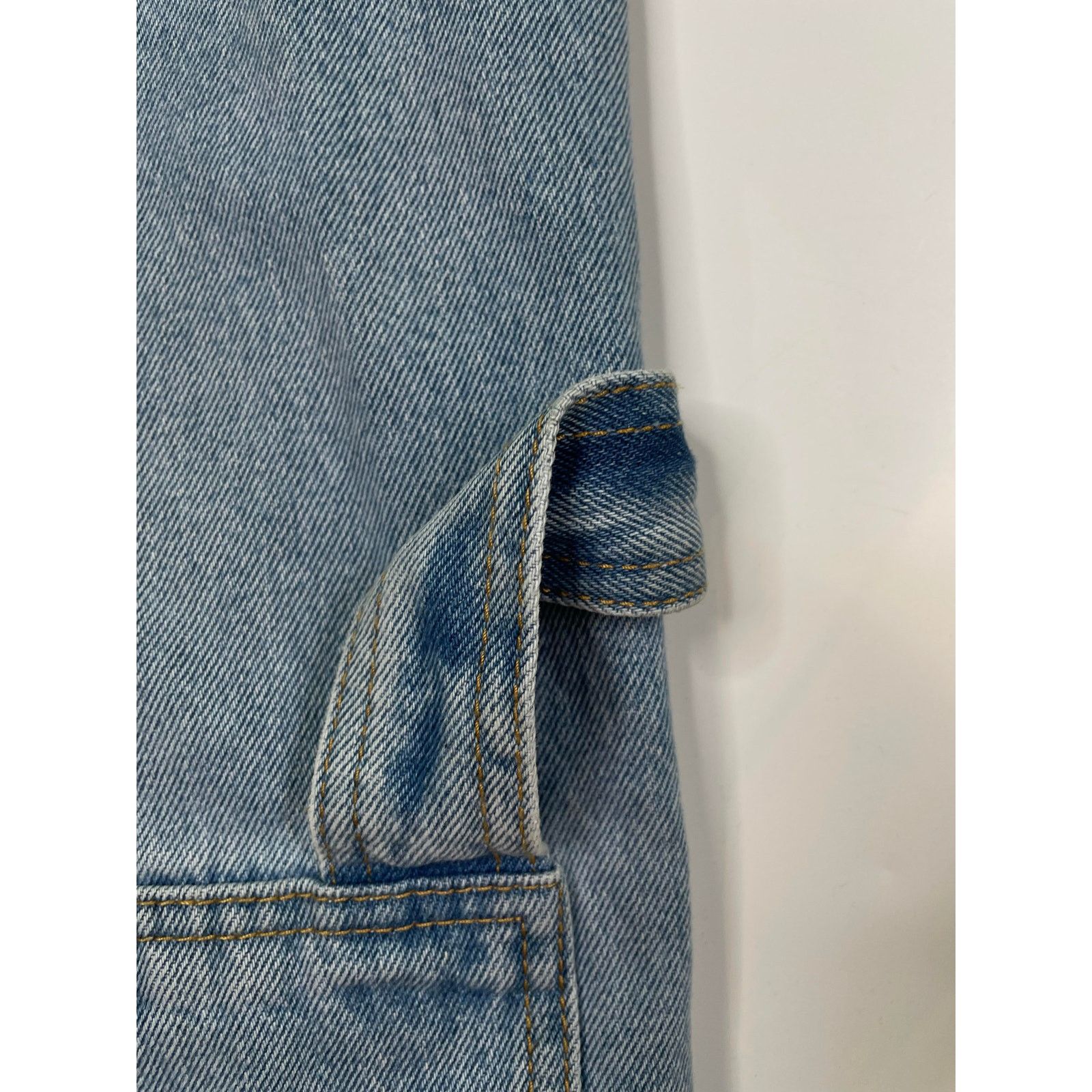 Givenchy Givenchy 'Carpenter' Light Wash Jean Shorts Size 32" / US 10 / IT 46 - 9 Thumbnail
