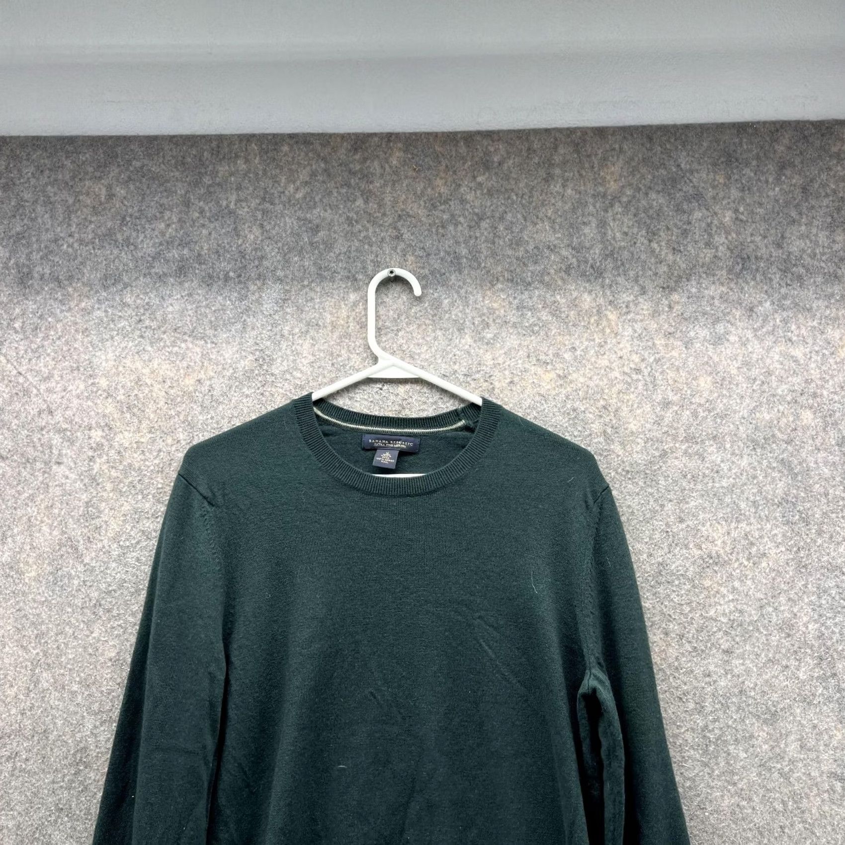 Banana Republic Banana Republic Sweater Men Medium Adult Green Wool Crew Neck Pullover Size US M / EU 48-50 / 2 - 2 Thumbnail