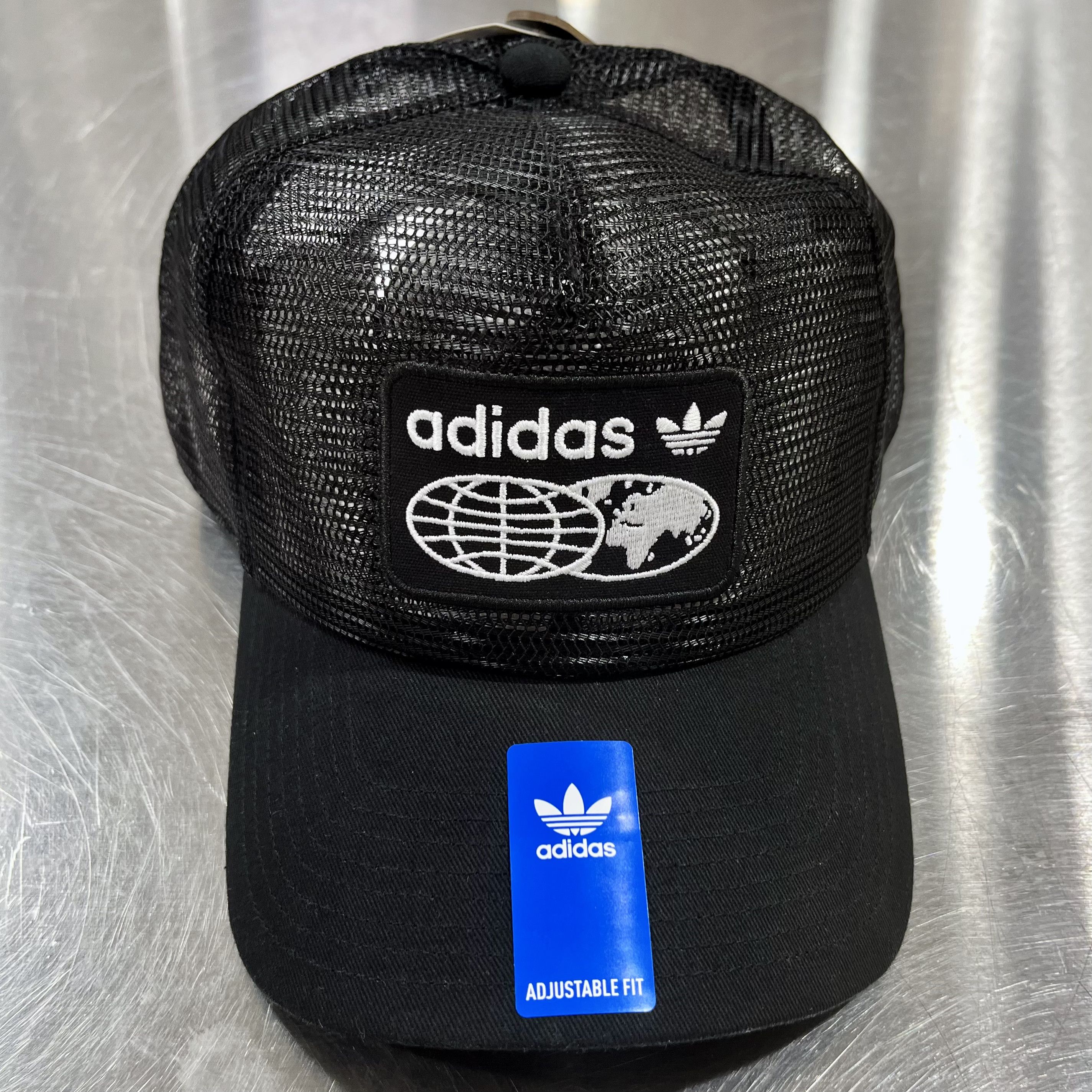 Adidas Adidas Originals Worldwide Globe Box Logo Trucker Hat Size ONE SIZE - 1 Thumbnail