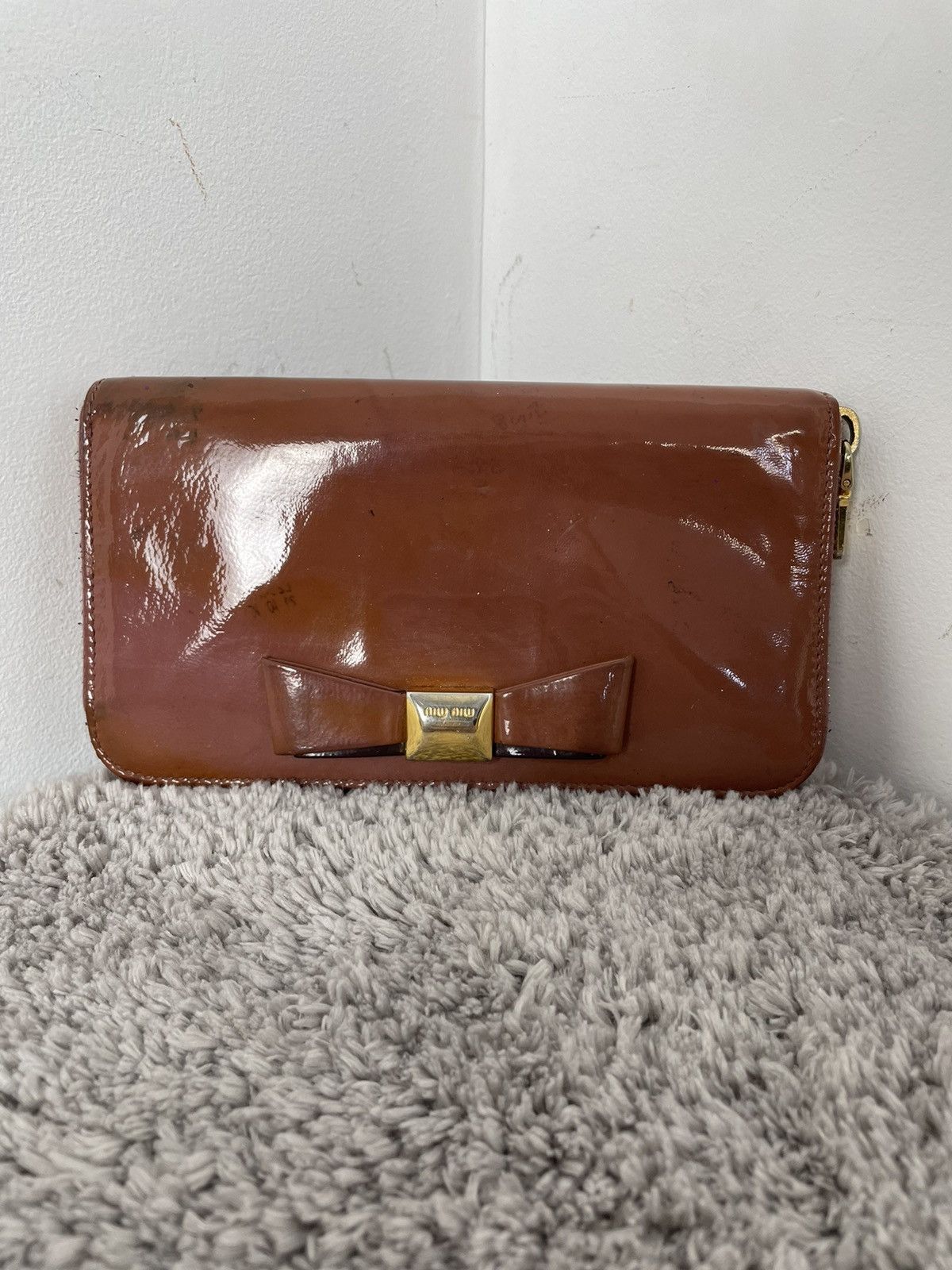 Prada MIU MIU women's beige glossy leather wallet Size ONE SIZE - 1 Thumbnail