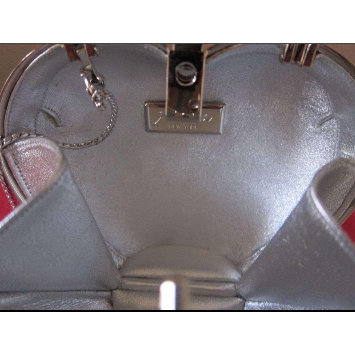 Judith Leiber Judith Leiber Heart shaped crystal petit clutch bag Size ONE SIZE - 10 Thumbnail