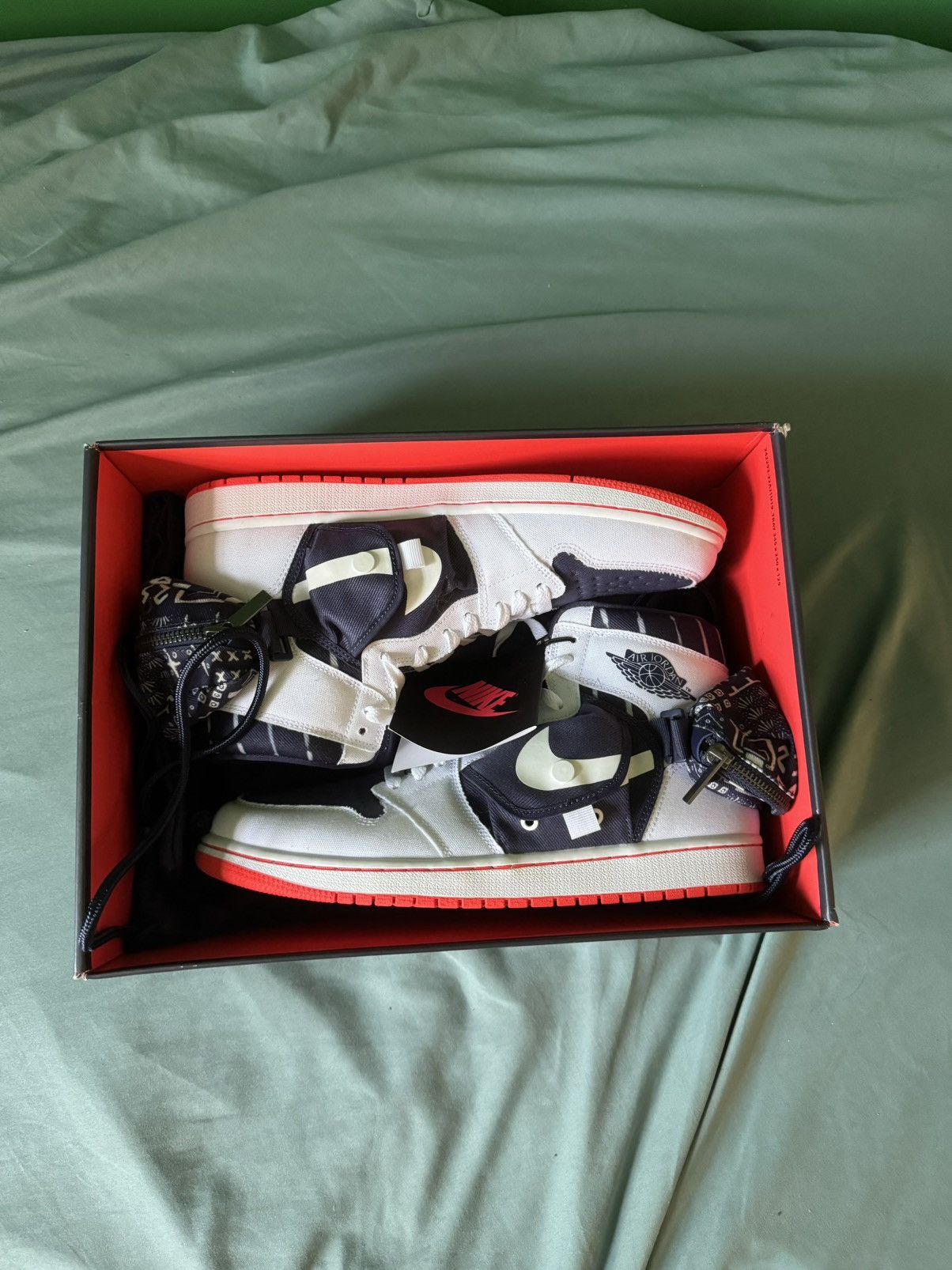 Jordan Brand Nike Air Jordan 1 High Utility Quai 54 2022 Size US 11.5 / EU 44-45 - 8 Thumbnail