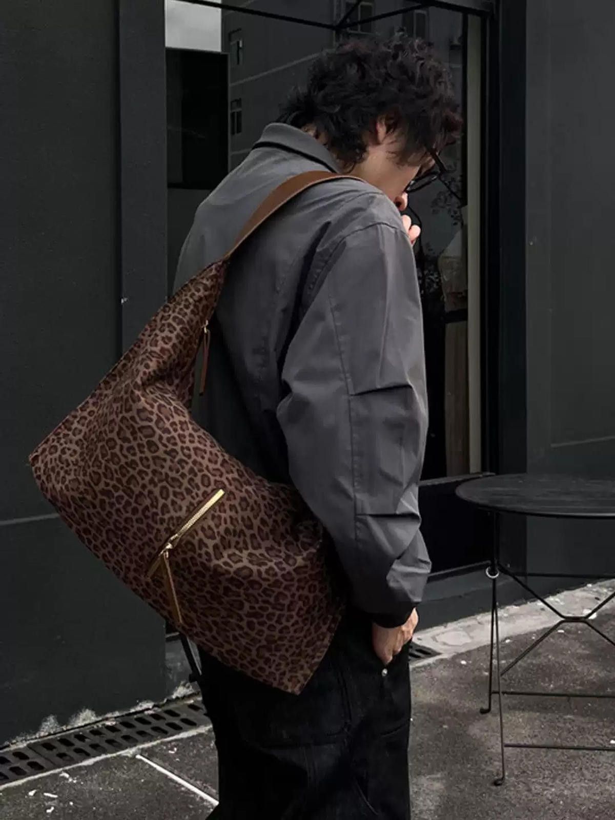 Vintage Dark Leopard Triangle Hobo Tote Size ONE SIZE - 1 Thumbnail
