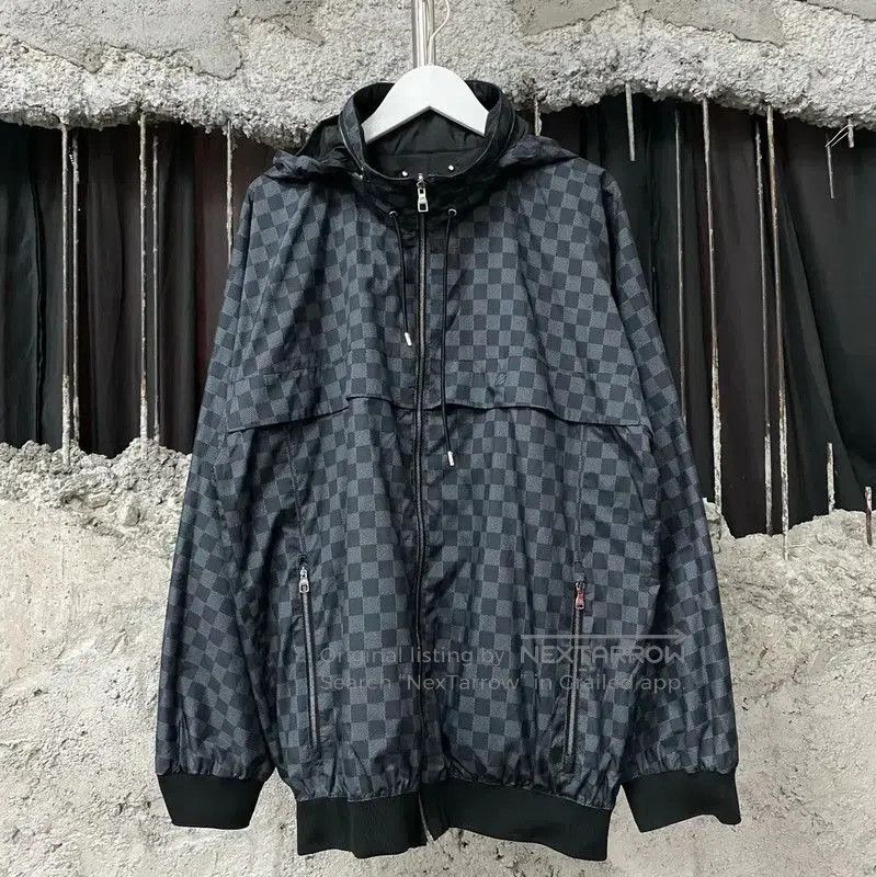 Louis Vuitton Louis Vuitton Long. Size US M / EU 48-50 / 2 - 5 Thumbnail