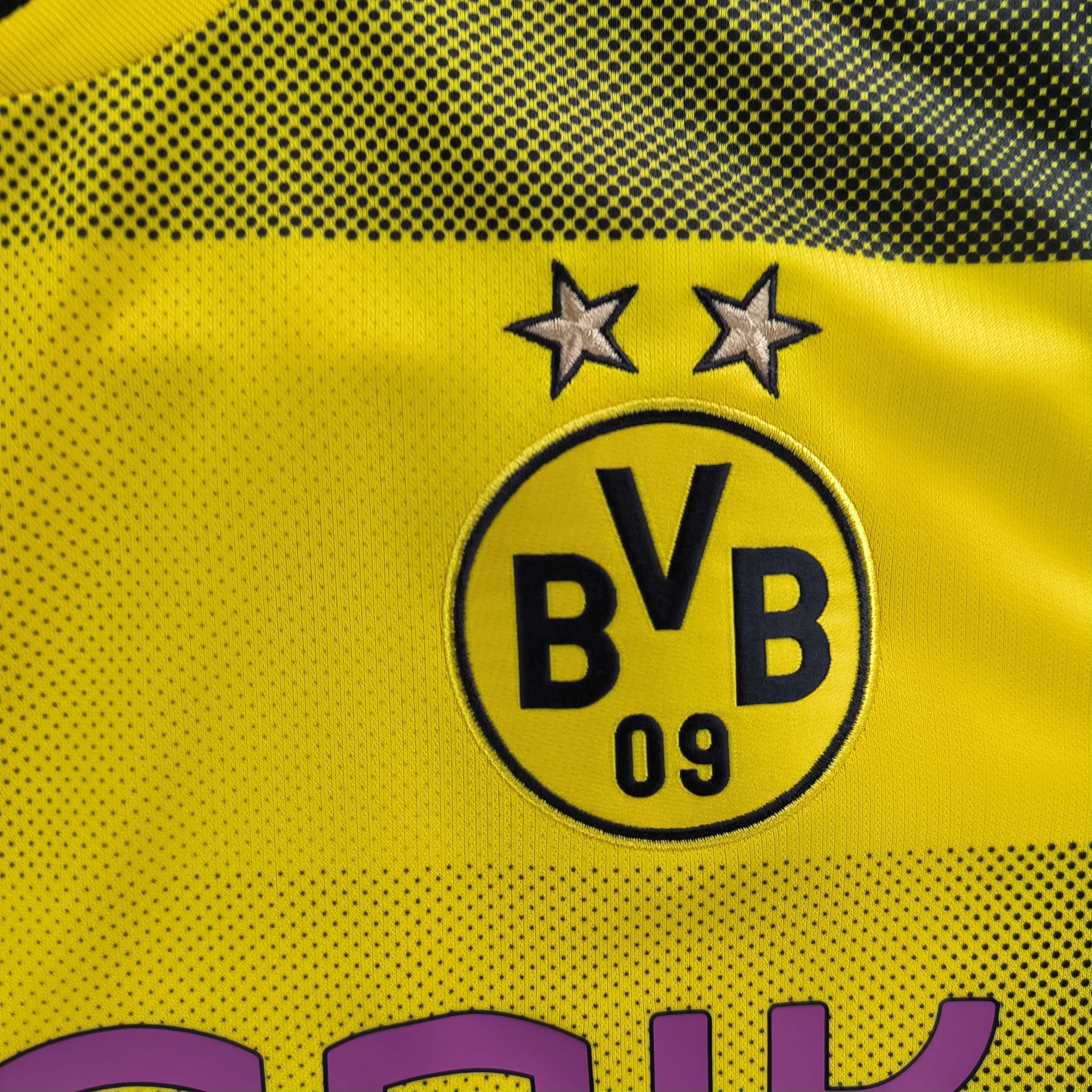 Puma Borussia Dortmund 2017-18 Puma home football jersey size L Size US L / EU 52-54 / 3 - 4 Thumbnail