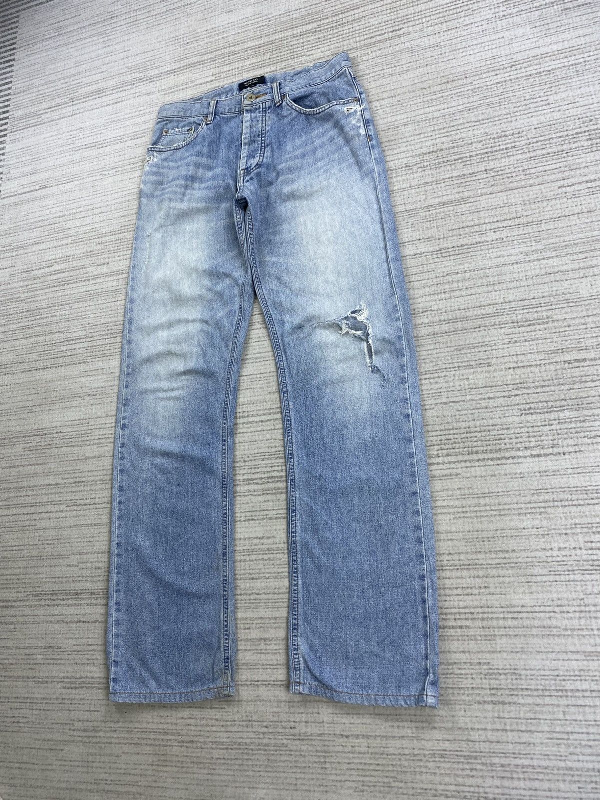 Burberry × Japanese Brand × Vintage Vintage Burberry Black Label Distressed Denim Pants Size US 30 / EU 46 - 4 Thumbnail