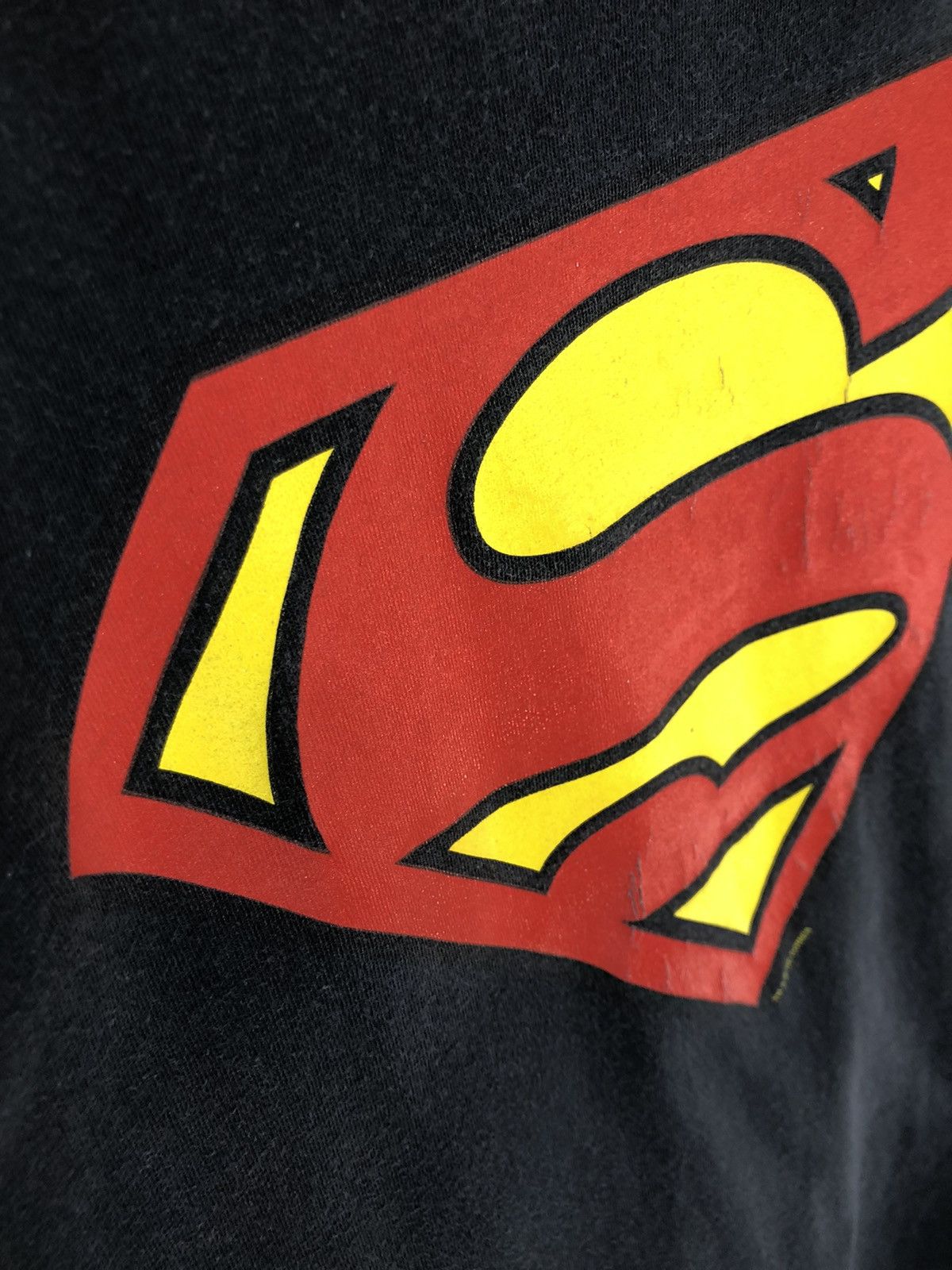 DC Comics × Vintage Vintage Y2K Superman DC Comics Big Logo Faded Tshirt Size US XL / EU 56 / 4 - 7 Thumbnail