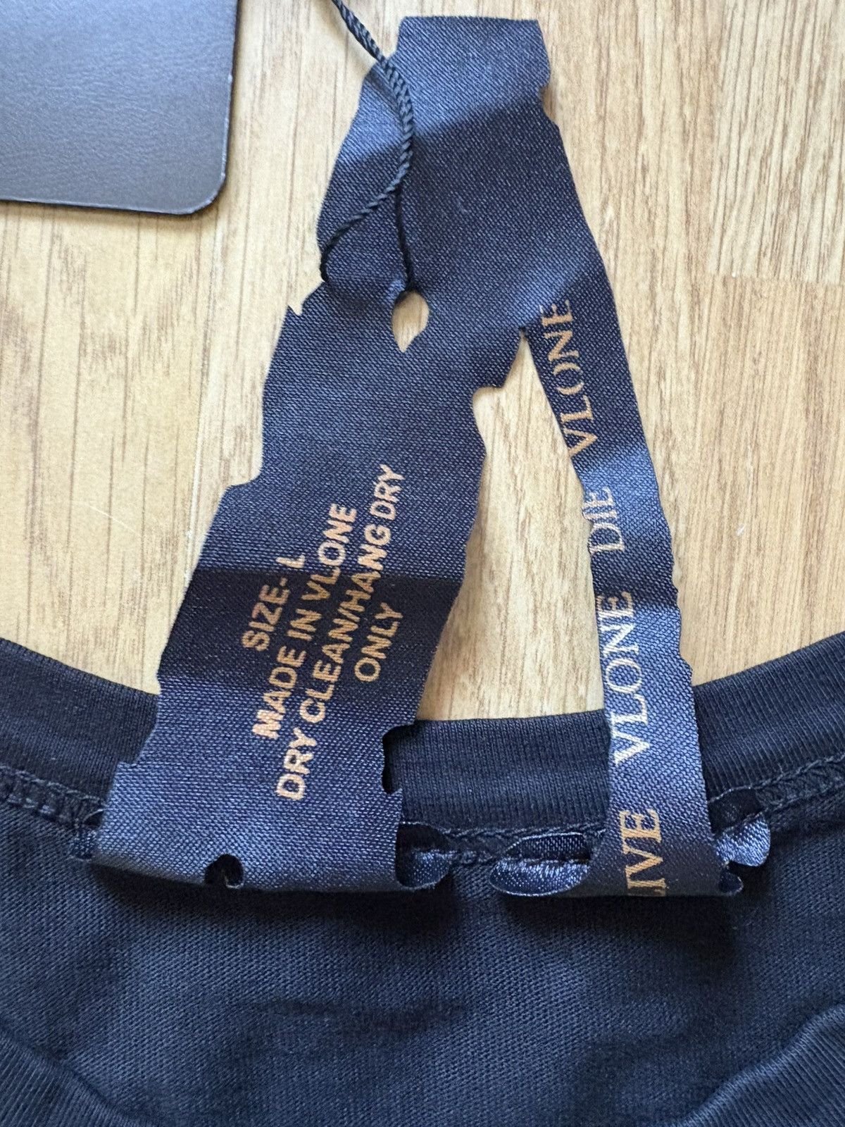 Vlone Vlone Laugh Now Cry Later Size US L / EU 52-54 / 3 - 5 Thumbnail