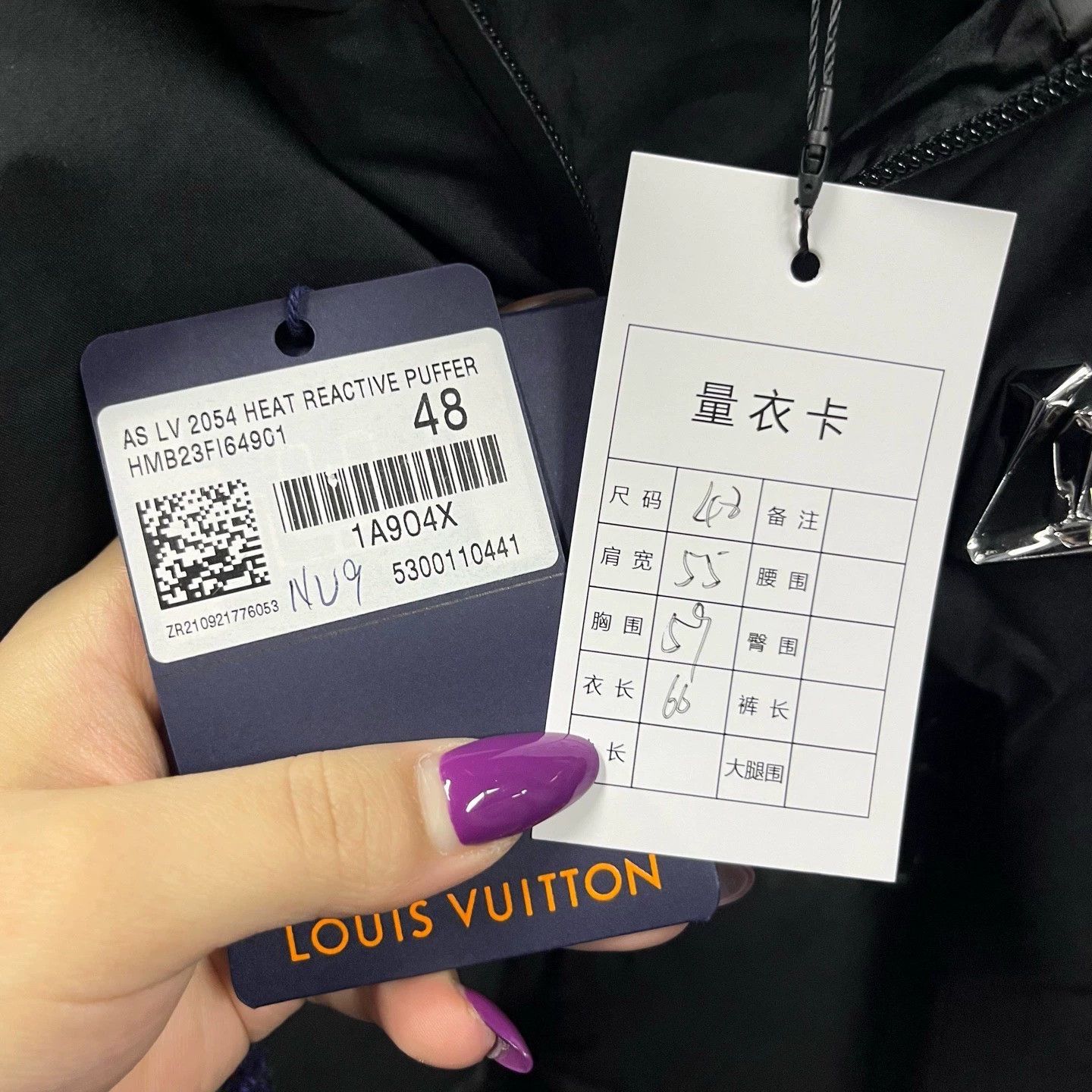 Louis Vuitton louis vuitton gray puffer jacket with hood Size US L / EU 52-54 / 3 - 4 Thumbnail