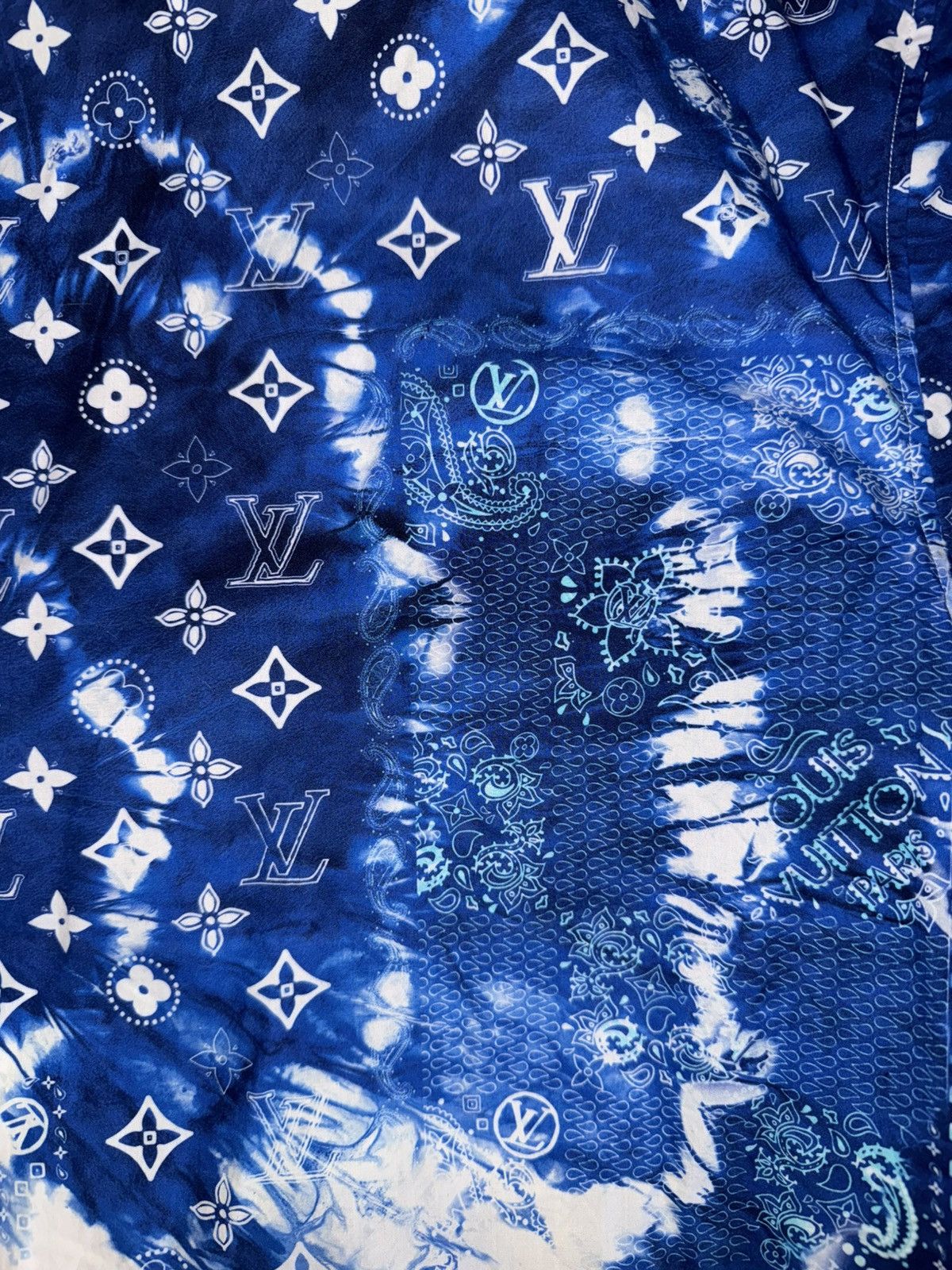 Louis Vuitton LV blue bandana shirt Size US L / EU 52-54 / 3 - 4 Thumbnail