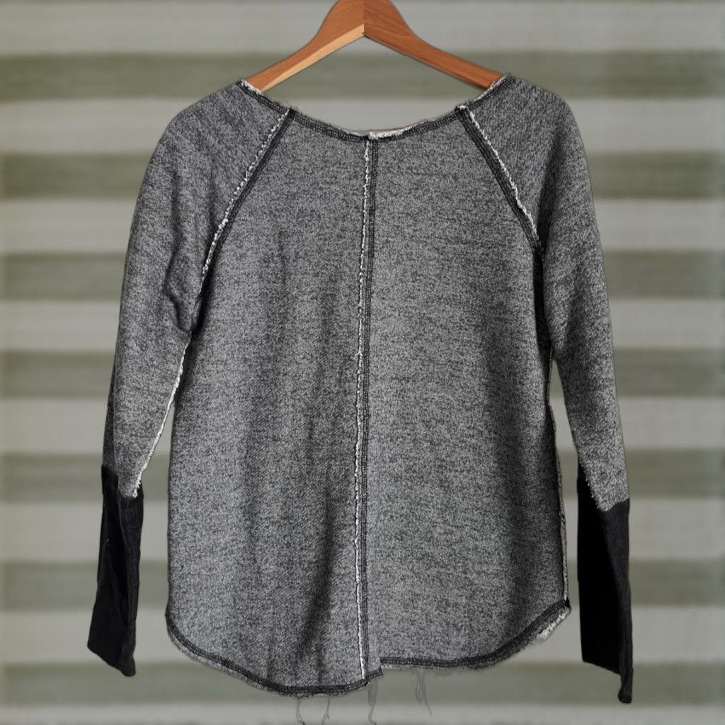 Vintage VINTAGE Women's Vimmia French Terry Sweatshirt Side Zip Sz S Size S / US 4 / IT 40 - 1 Thumbnail