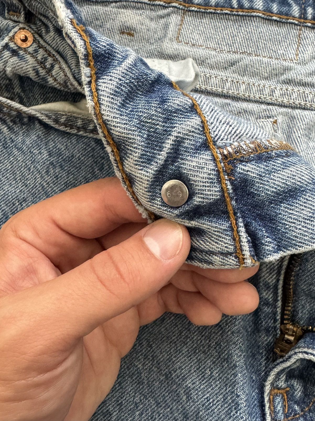 Levi's Vintage Levi’s 505 Orange Tab Regular Fit Jeans Fits 30x31 Size US 30 / EU 46 - 8 Thumbnail