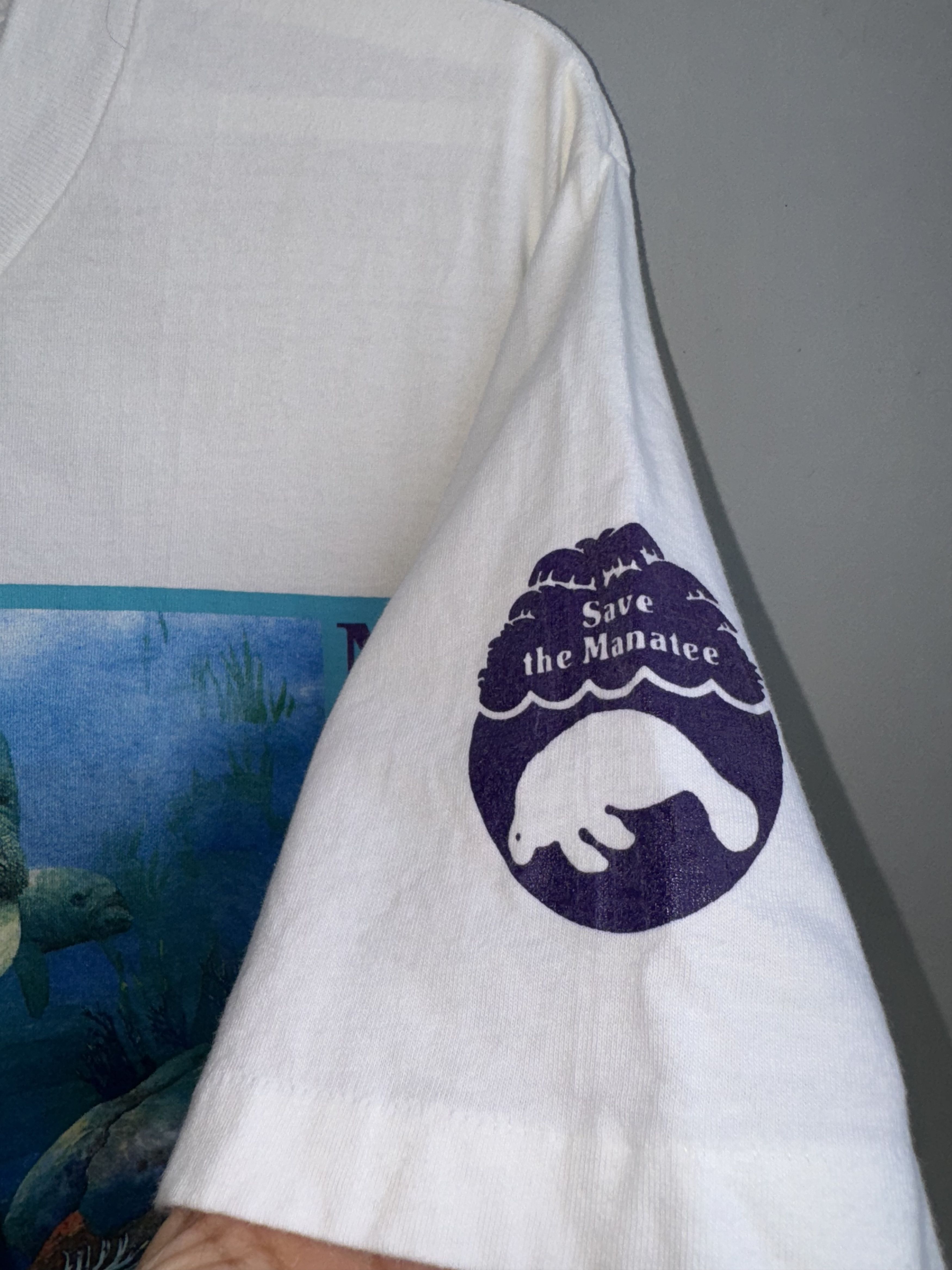 Vintage Save The Manatee Club Vintage T-Shirt Size US M / EU 48-50 / 2 - 5 Thumbnail