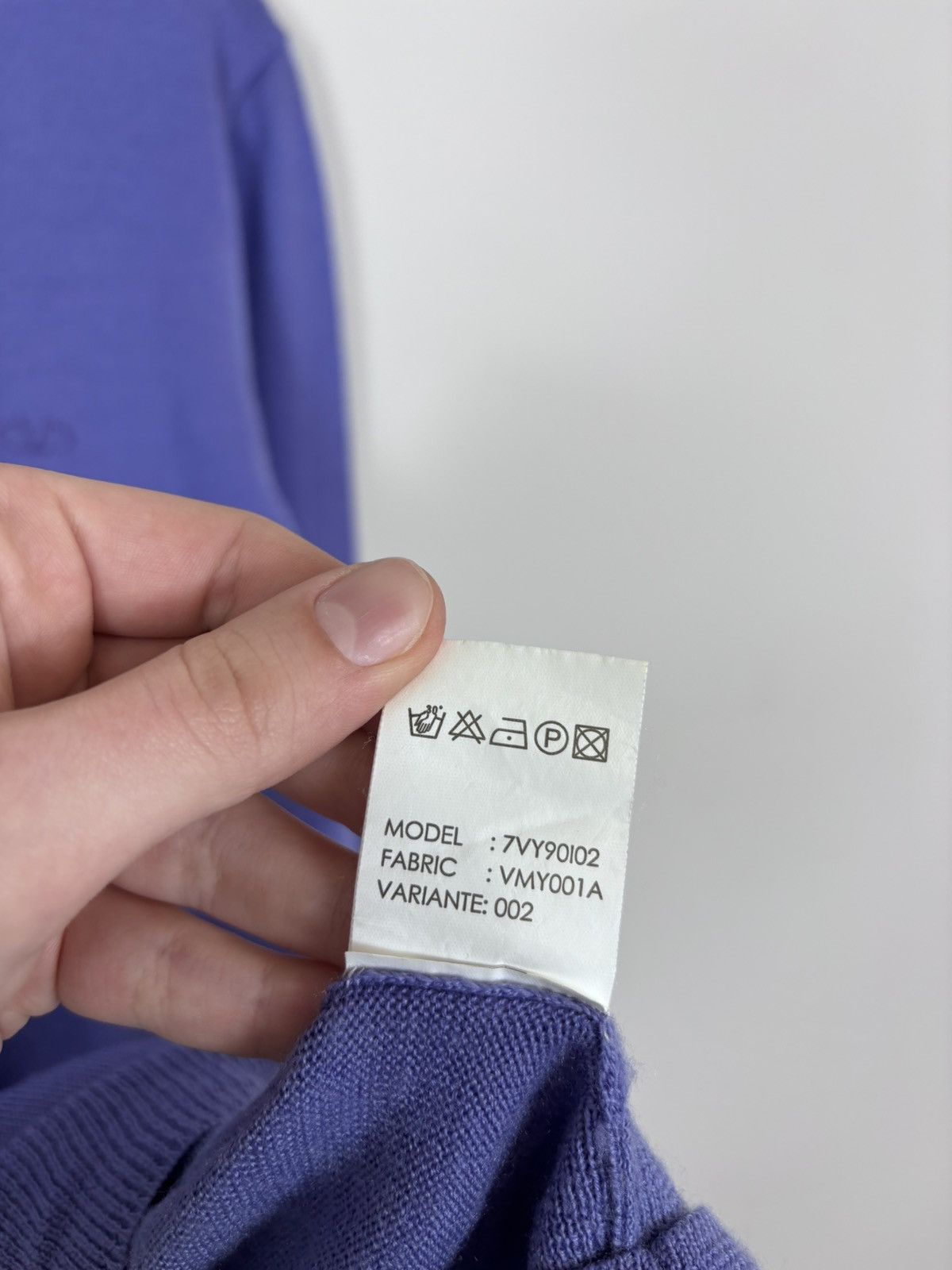 Valentino Valentino Roma Men’s Purple Blue Wool V-Neck Sweater Size US M / EU 48-50 / 2 - 16 Thumbnail