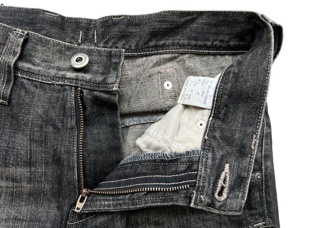 Japanese Brand Japanese Brand Straight Cut Buckle Back Denim Jeans 29x29.5 Size US 29 - 8 Thumbnail
