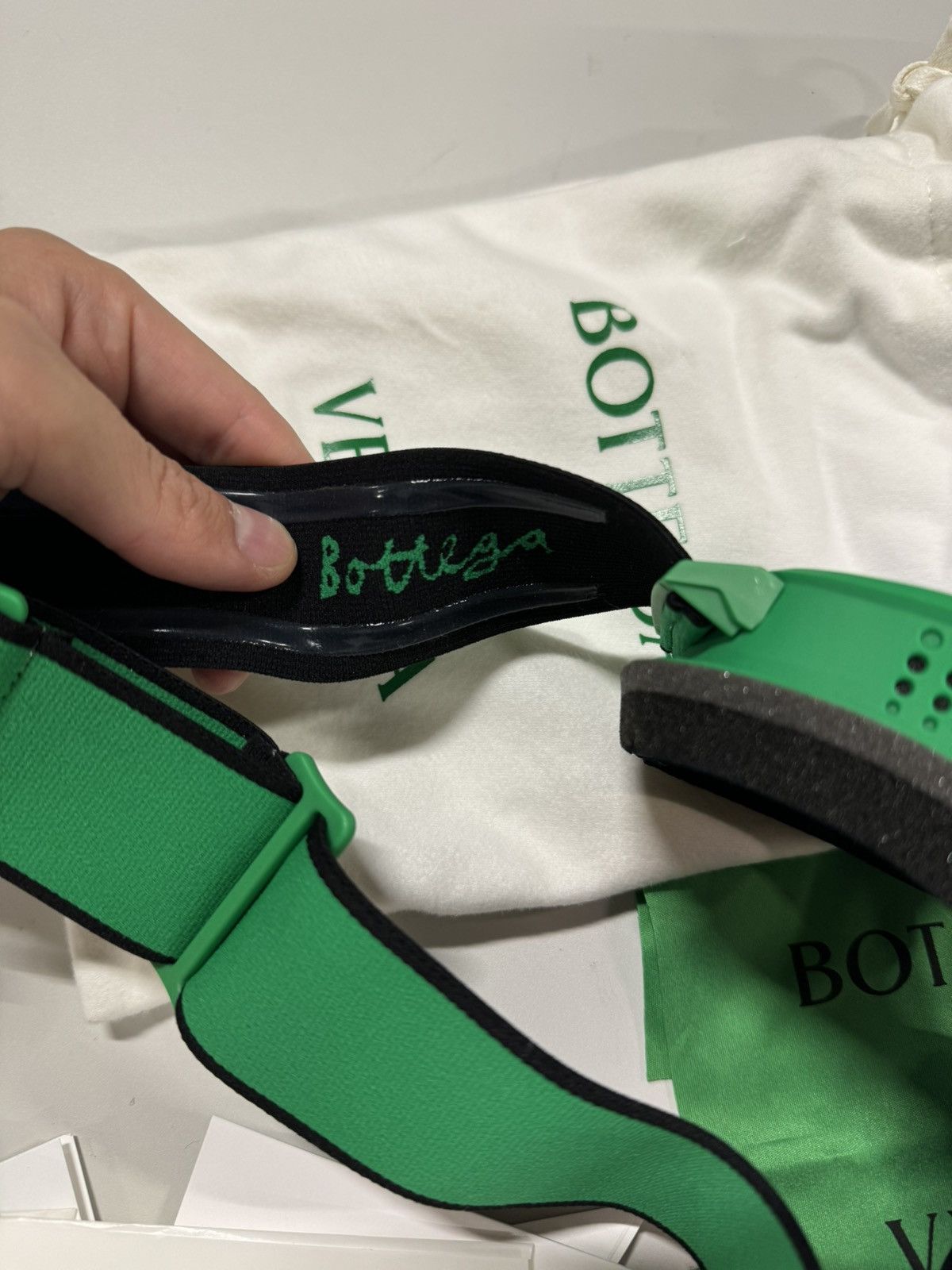 Bottega Veneta Ski Goggles RARE NEW 790$