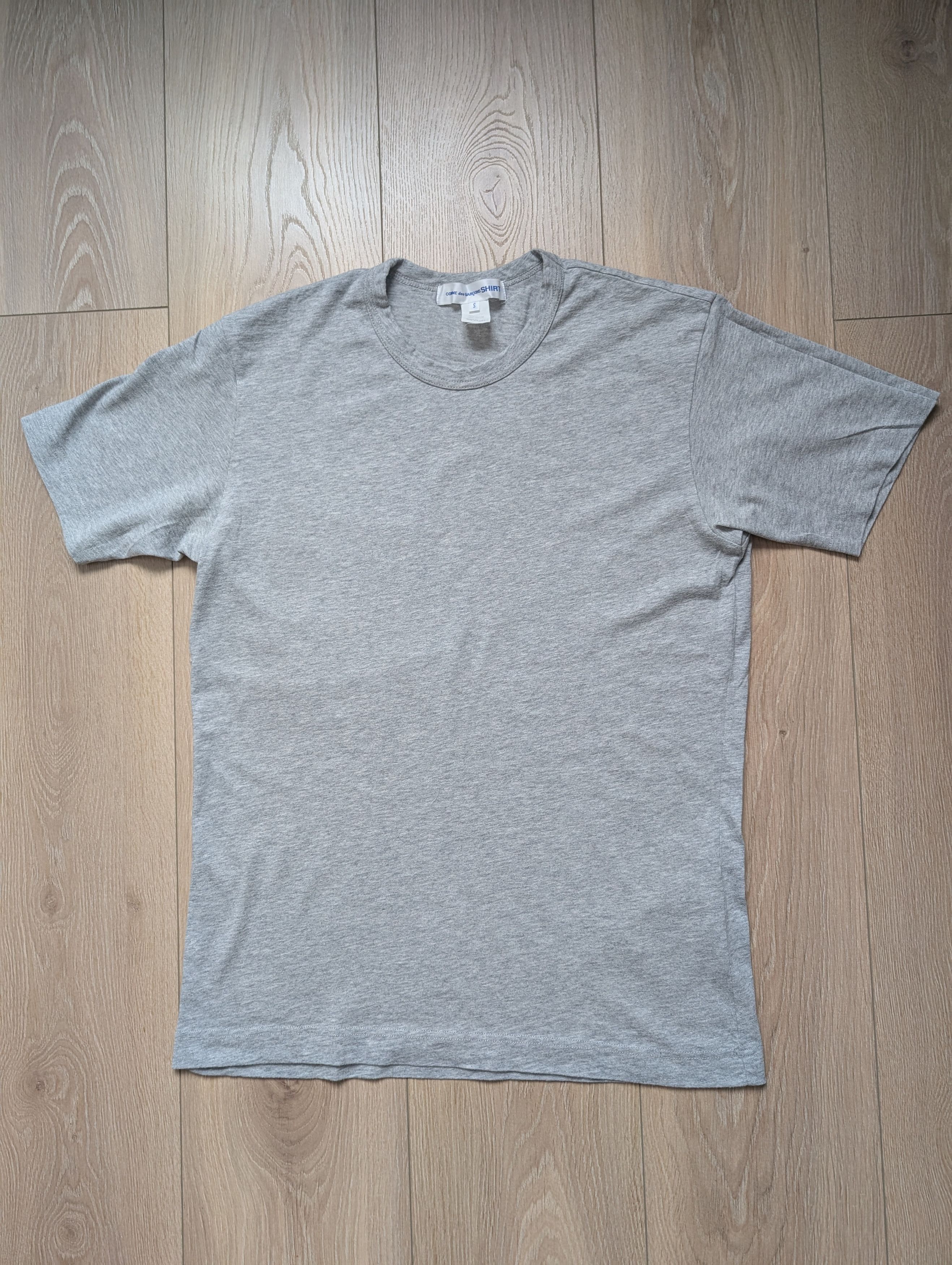 Comme des Garcons Comme des Garçons PLAY Grey Cotton T-Shirt Size US S / EU 44-46 / 1 - 2 Thumbnail