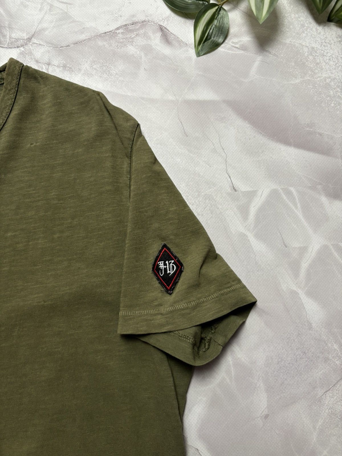 Johnson Motors Johnson Motors Blank Crew Neck Basic T-Shirt USA Made Olive Size US M / EU 48-50 / 2 - 4 Thumbnail