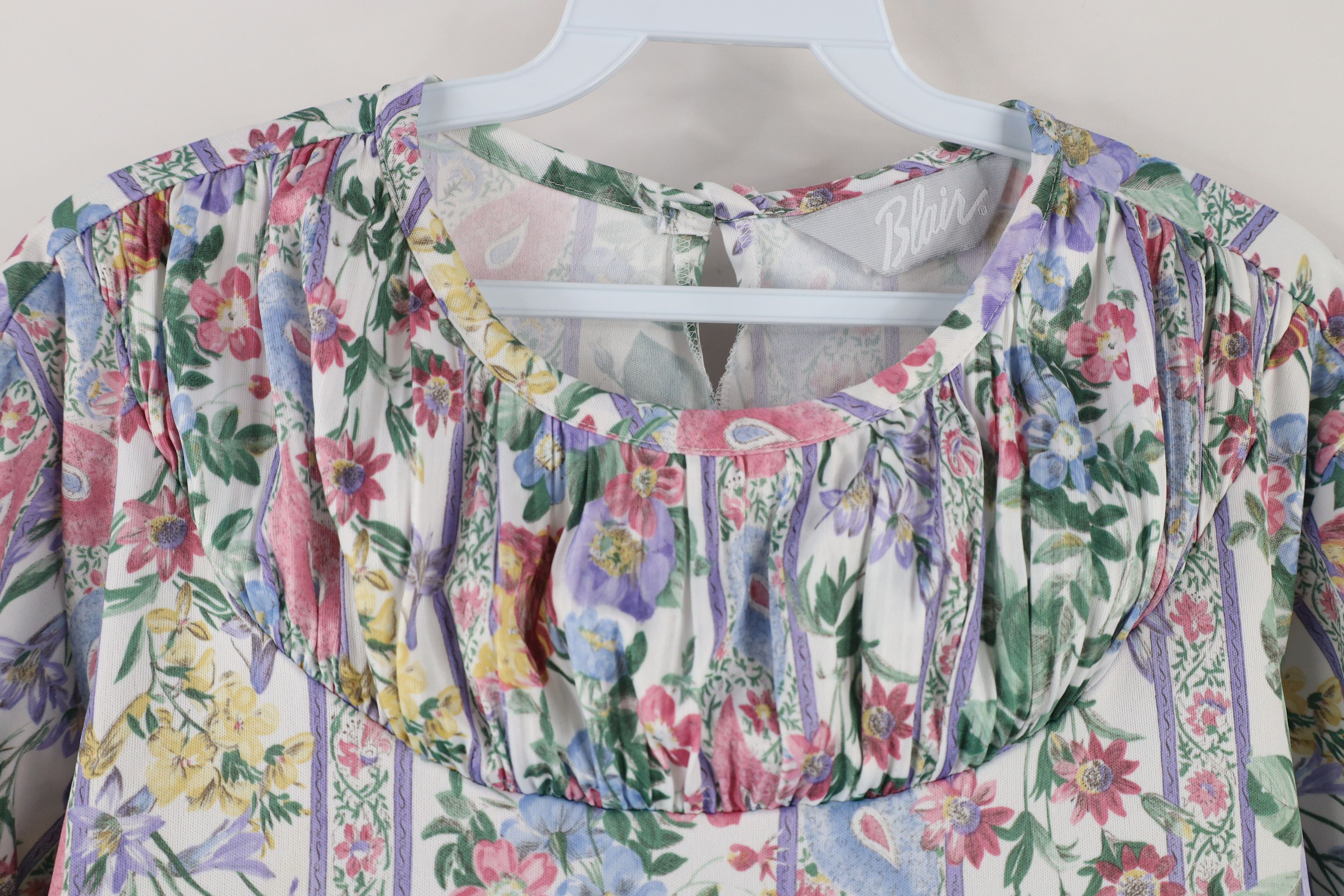 Vintage Vintage 90s Streetwear Flower Ruffle Knit Shirt Blouse USA Size L / US 10 / IT 46 - 4 Thumbnail