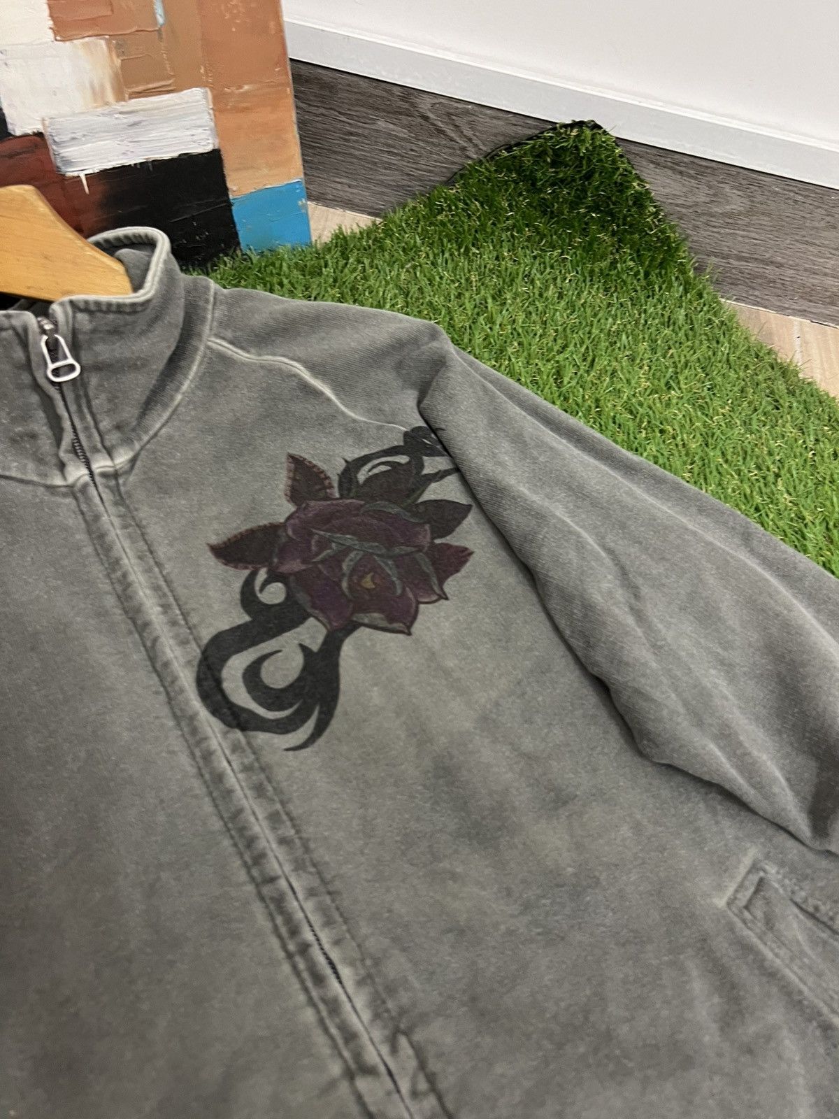 Hugo Boss × Vintage Hugo Boss Y2K Girl Graphic Long Sleeve Zip Sweatshirt Size US L / EU 52-54 / 3 - 9 Thumbnail