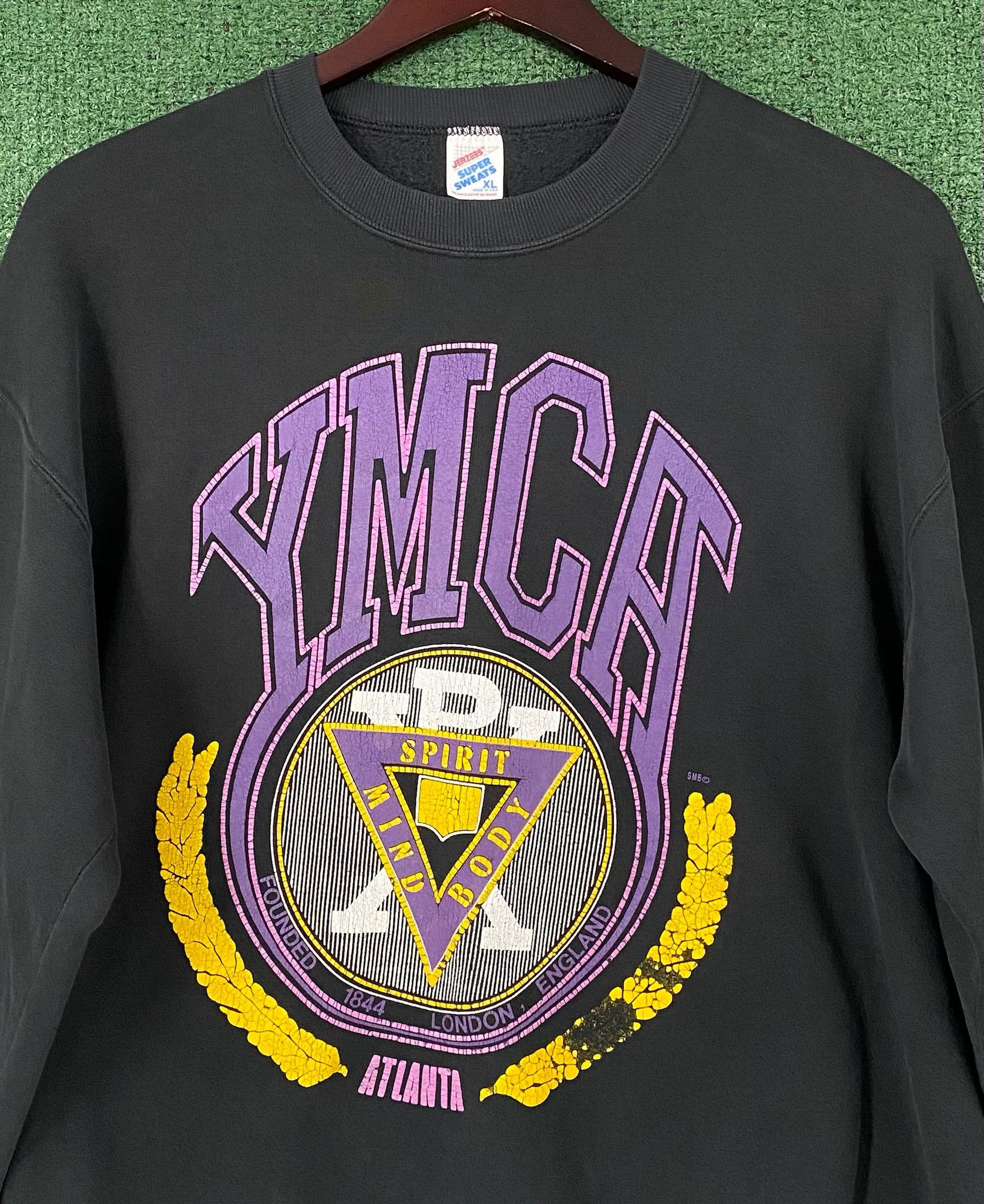 Jerzees 80’s YMCA Atlanta Georgia Sweatshirt Men’s Size XL Size US XL / EU 56 / 4 - 1 Thumbnail