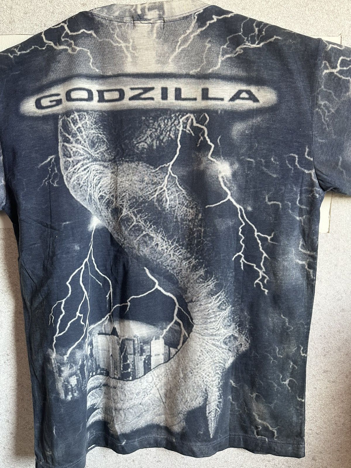 Vintage Vintage 90s Godzilla The Movie promo BPT01 Size US L / EU 52-54 / 3 - 5 Thumbnail