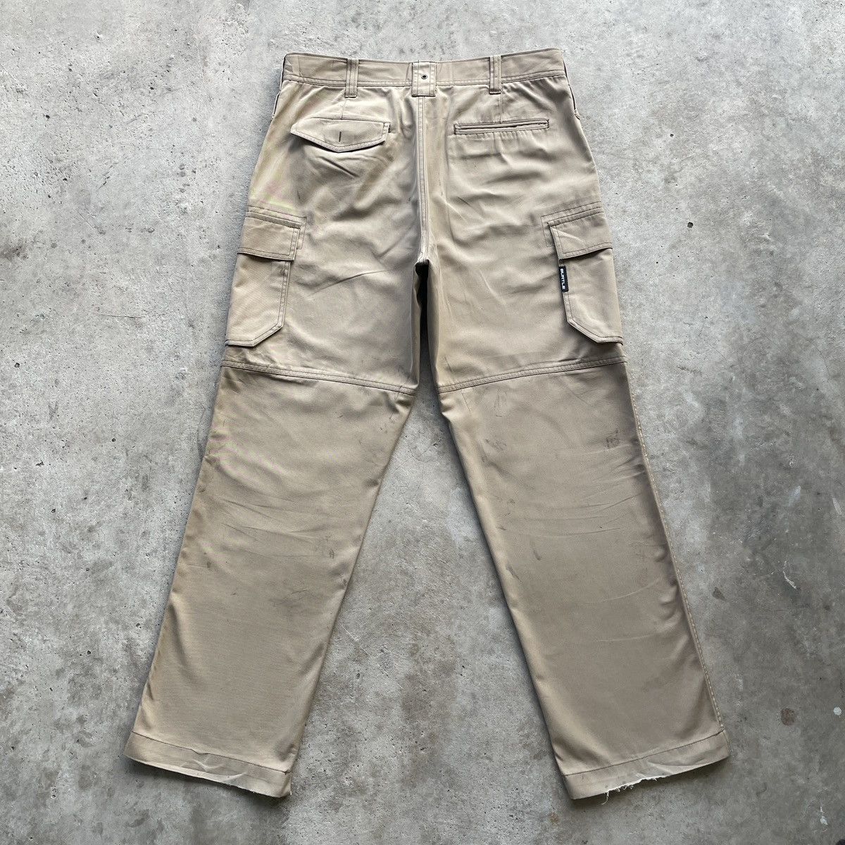 Japanese Brand Vintage Japan Dirty/Painter/Faded Workwear Cargo Pants W34 Size US 34 / EU 50 - 14 Thumbnail