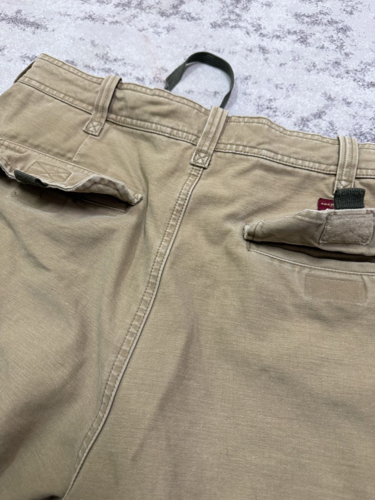 Abercrombie & Fitch Abercrombie and fitch khakis cargo short pants Size US 34 / EU 50 - 11 Thumbnail