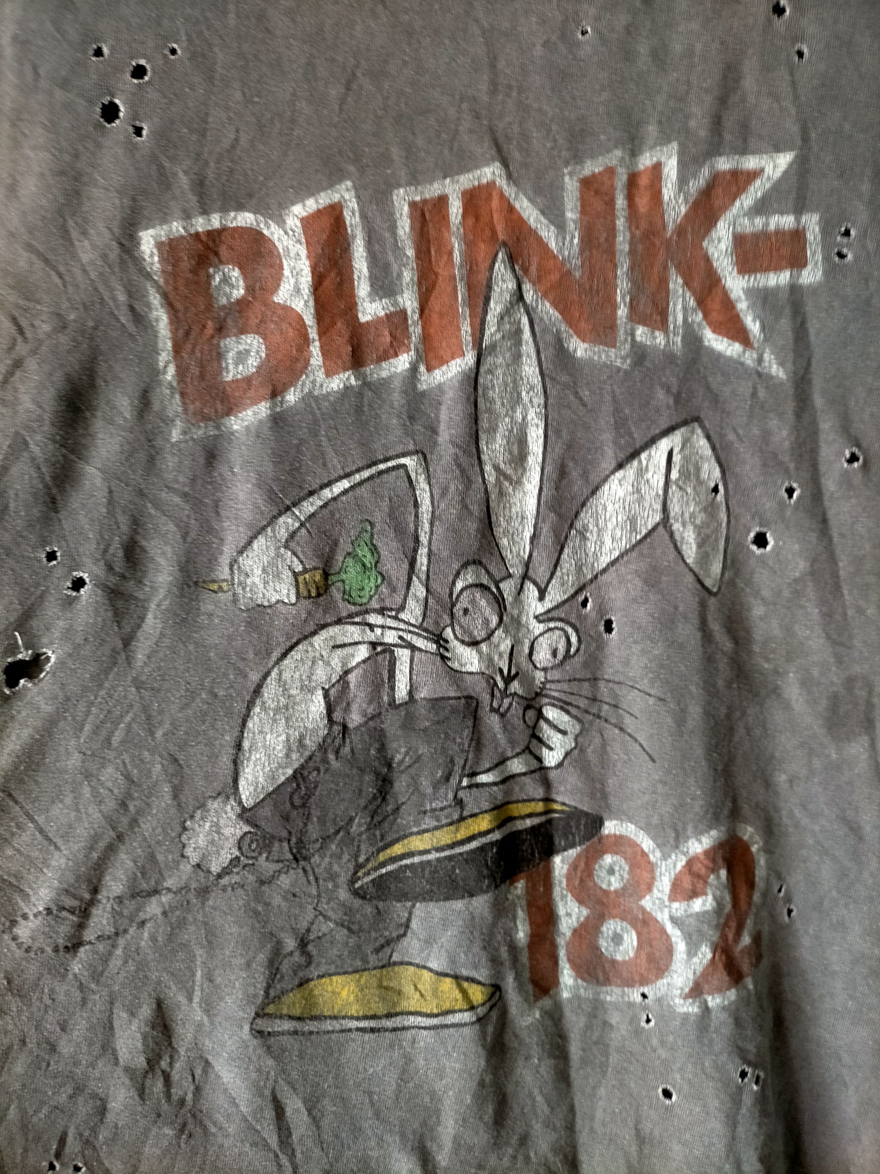 Band Tees Vintage Blink 182 Punk Rock Distress Design tee Size US XXL / EU 58 / 5 - 2 Thumbnail