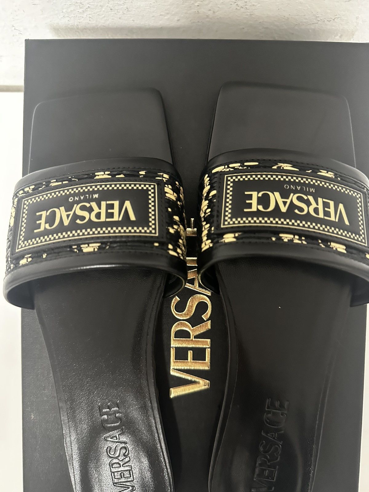 Versace Versace Theia Barocco Flat Sandals Size US 6 / IT 36 - 6 Thumbnail