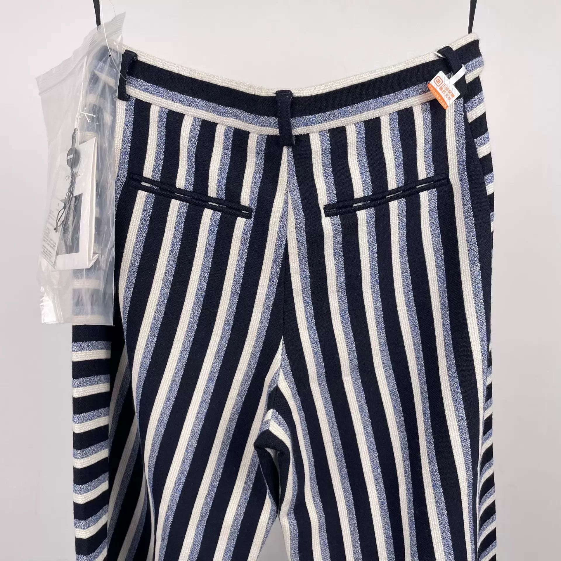 Chanel CHANEL Wool Canvas Color Block Blue White Pants Size 40 Size 28" / US 6 / IT 42 - 8 Thumbnail