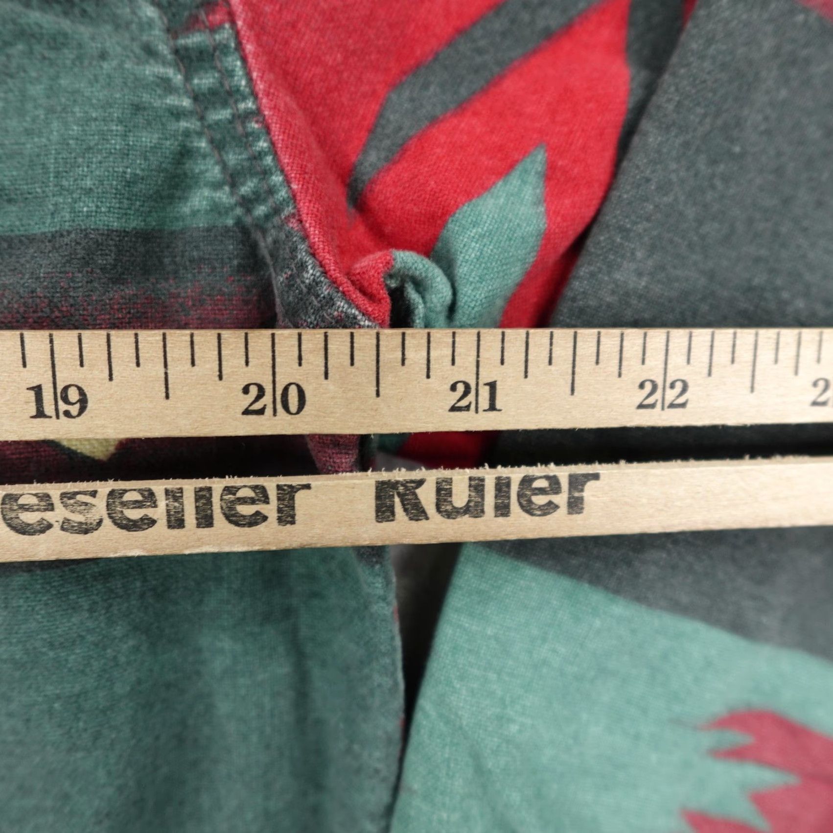 Vintage VINTAGE Cabela's Button-Up Shirt Women Large Green Flannel 90s Aztec Casual Western Size L / US 10 / IT 46 - 6 Thumbnail