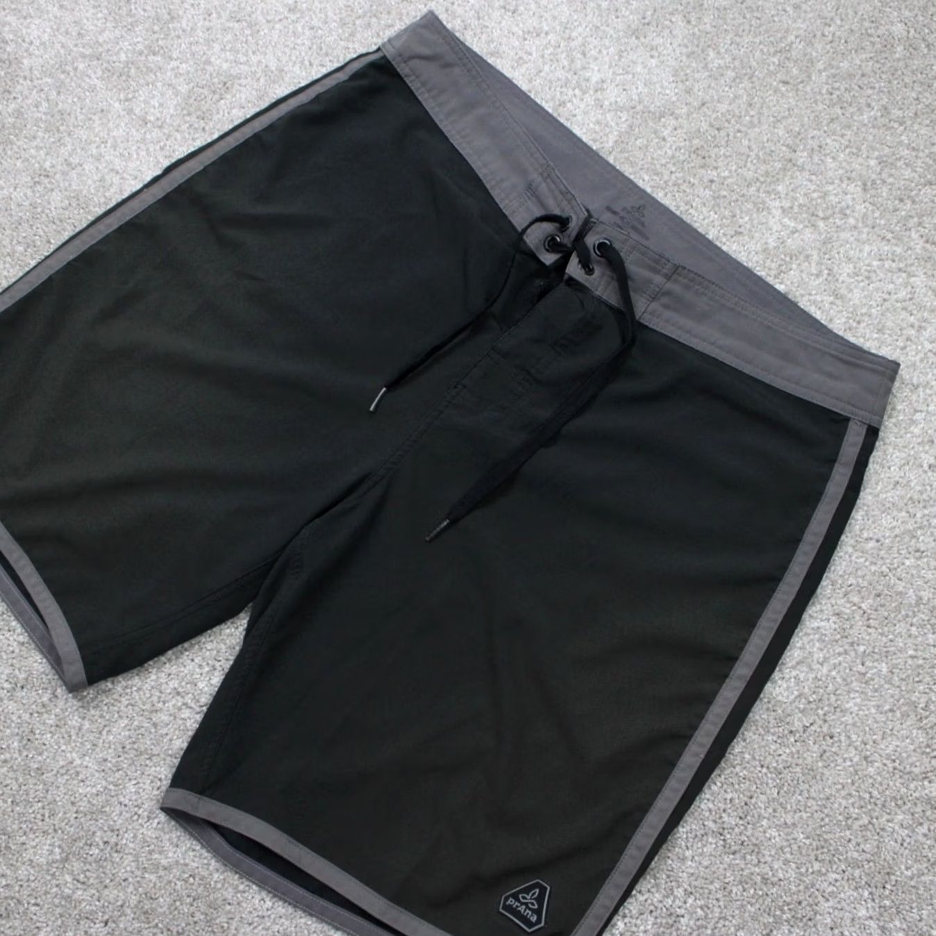 Prana Prana Mens 32 Board Shorts Black/Gray Drawstring Bathing Suit Swim Trunks Size US 32 / EU 48 - 3 Thumbnail