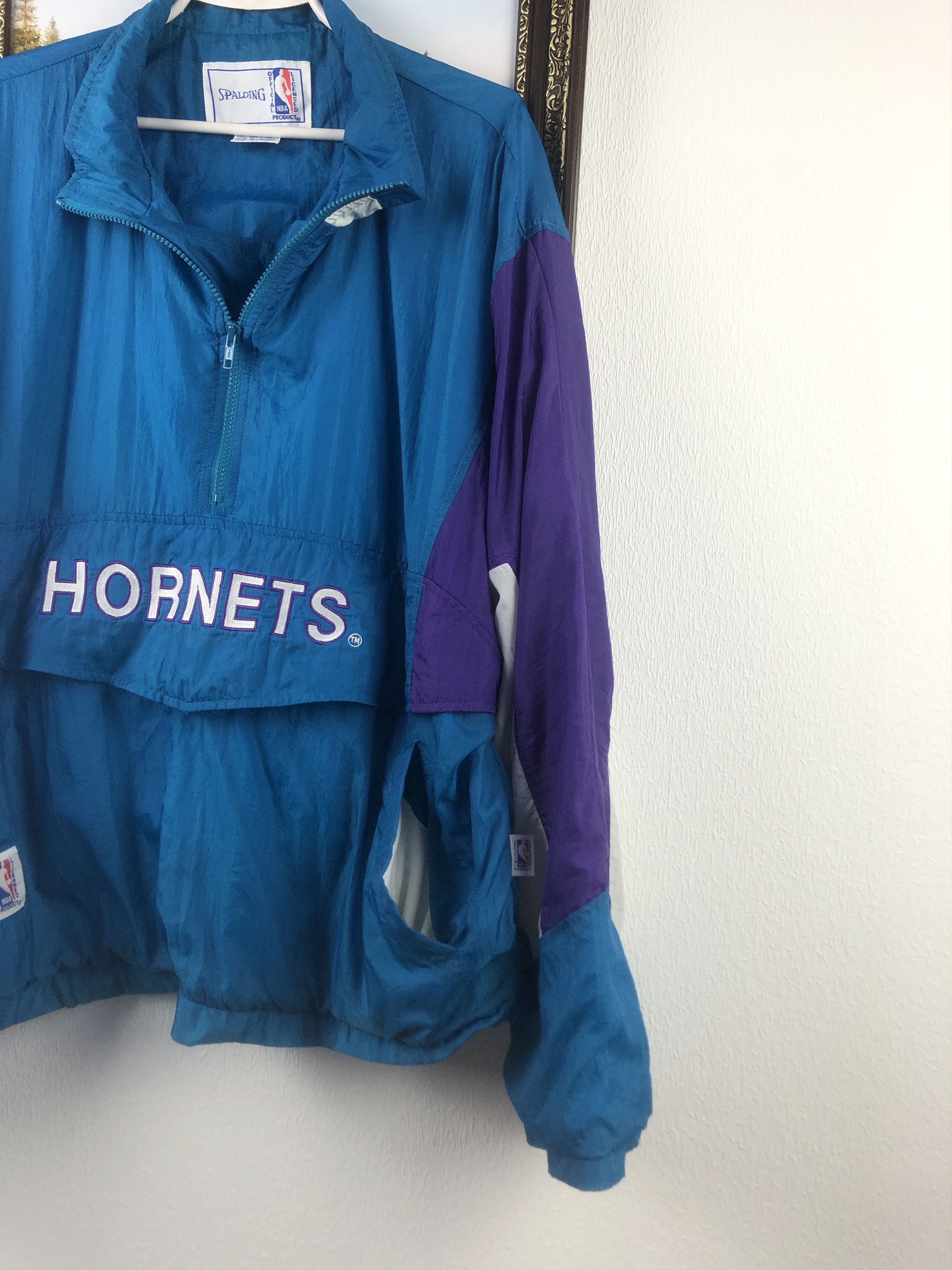 NBA Vintage 90's Charlotte Hornets NBA Spalding Jacket Blue Rare Size US XL / EU 56 / 4 - 12 Thumbnail