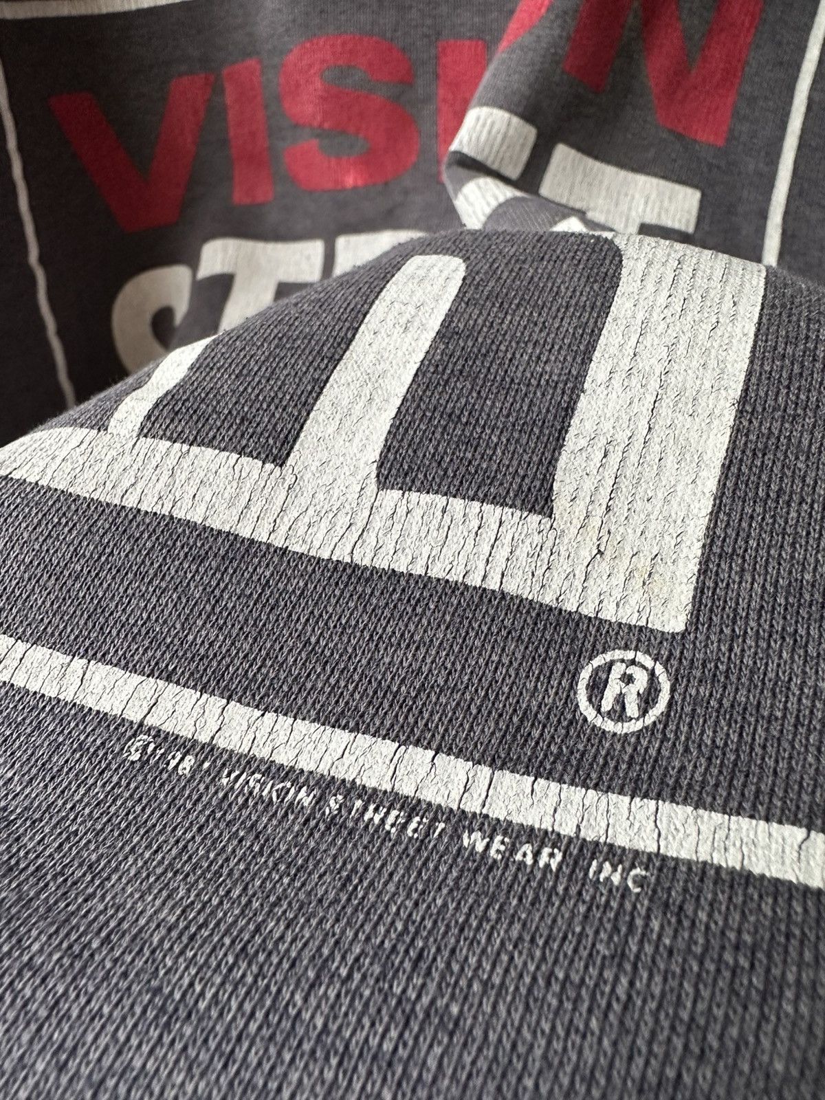 Vision Streetwear Vintage 90s Vision Streetwear Reversible Graphic Logo Hoodie Size US L / EU 52-54 / 3 - 6 Thumbnail