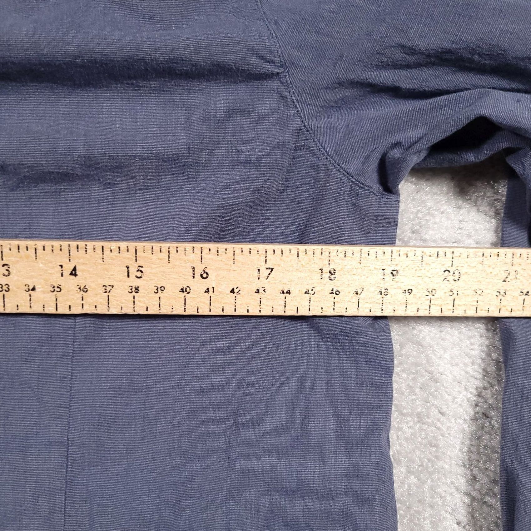 Vintage VINTAGE CJ Banks Shirt Women's Small Blue Button Up Chambray Long Sleeve Size S / US 4 / IT 40 - 6 Thumbnail