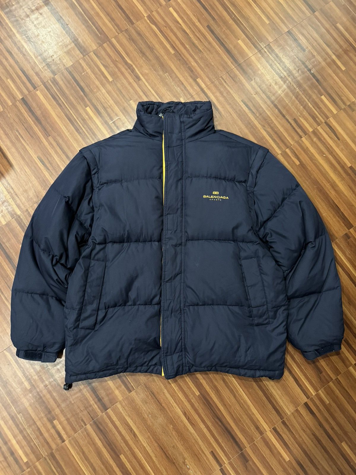 Balenciaga Balenciaga Puffee 2/1 Jacket & Vest Size US XL / EU 56 / 4 - 1 Thumbnail