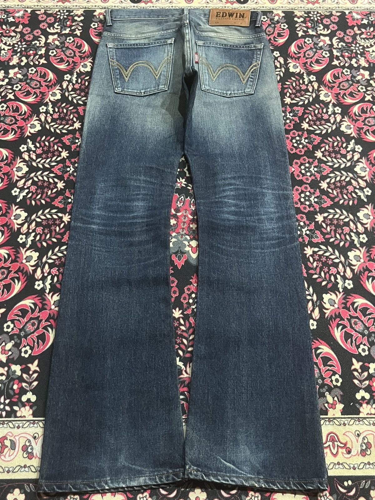Tornado Mart Vintage Japanese Edwin XVS Dark Blue Faded Washed Flare Jean Size US 28 / EU 44 - 2 Thumbnail
