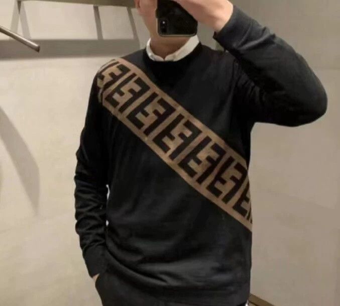 Fendi FENDI Black wool long-sleeve knitted sweater with logo let Size US S / EU 44-46 / 1 - 8 Thumbnail