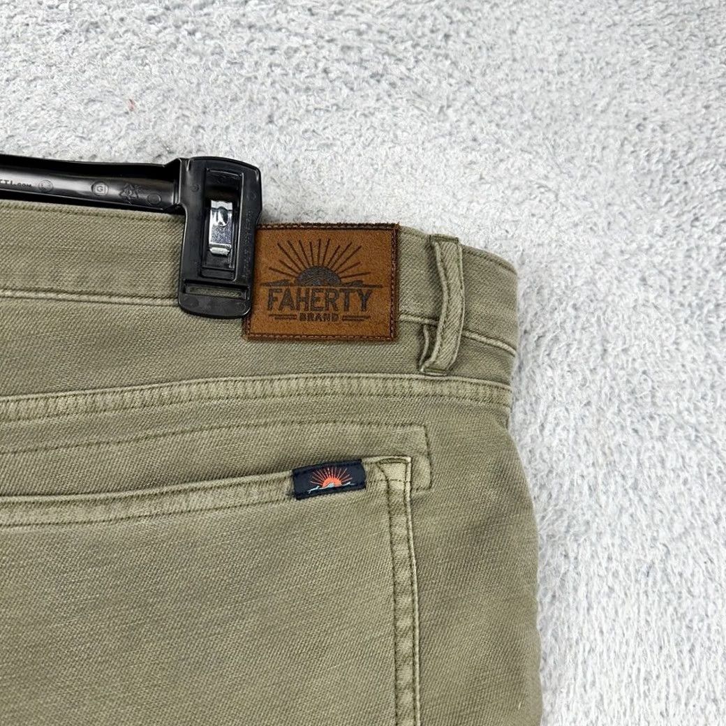 Faherty Faherty Straight Jeans Mens 40 Olive Green 5 Pocket Denim Pants Straight Leg 33 Inseam Regular Waist 40 Size US 40 / EU 56 - 6 Thumbnail