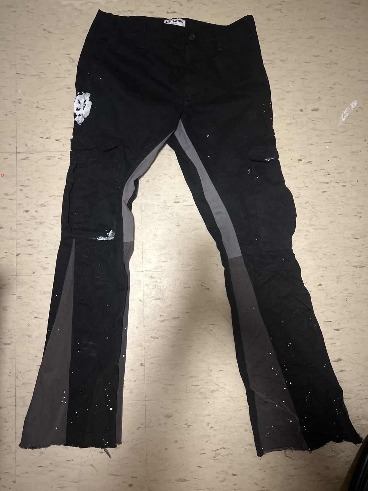 Reputation Studios Reputation Studios Flared Paint Splatter Pants Size US 32 / EU 48 - 1 Thumbnail