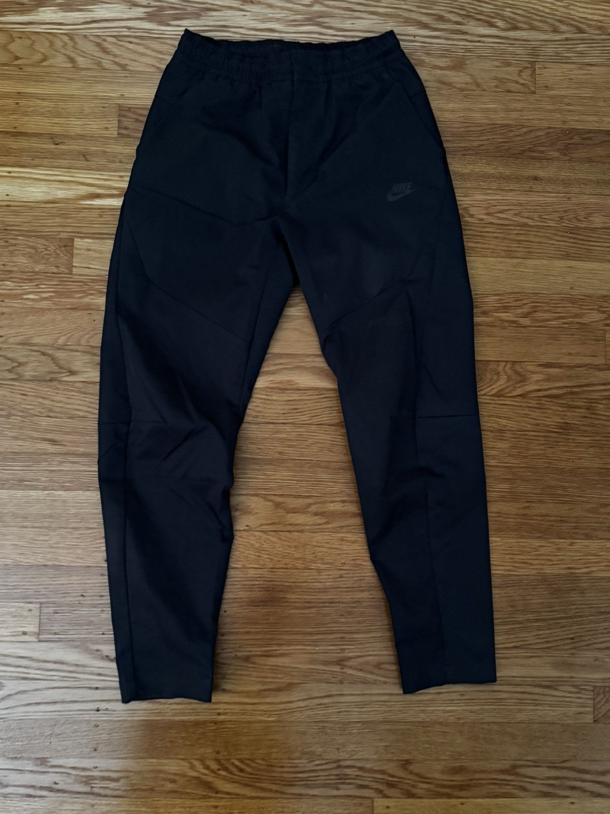 Nike Nike Nylon Cargo Pants Black - size Small Size US 30 / EU 46 - 1 Thumbnail